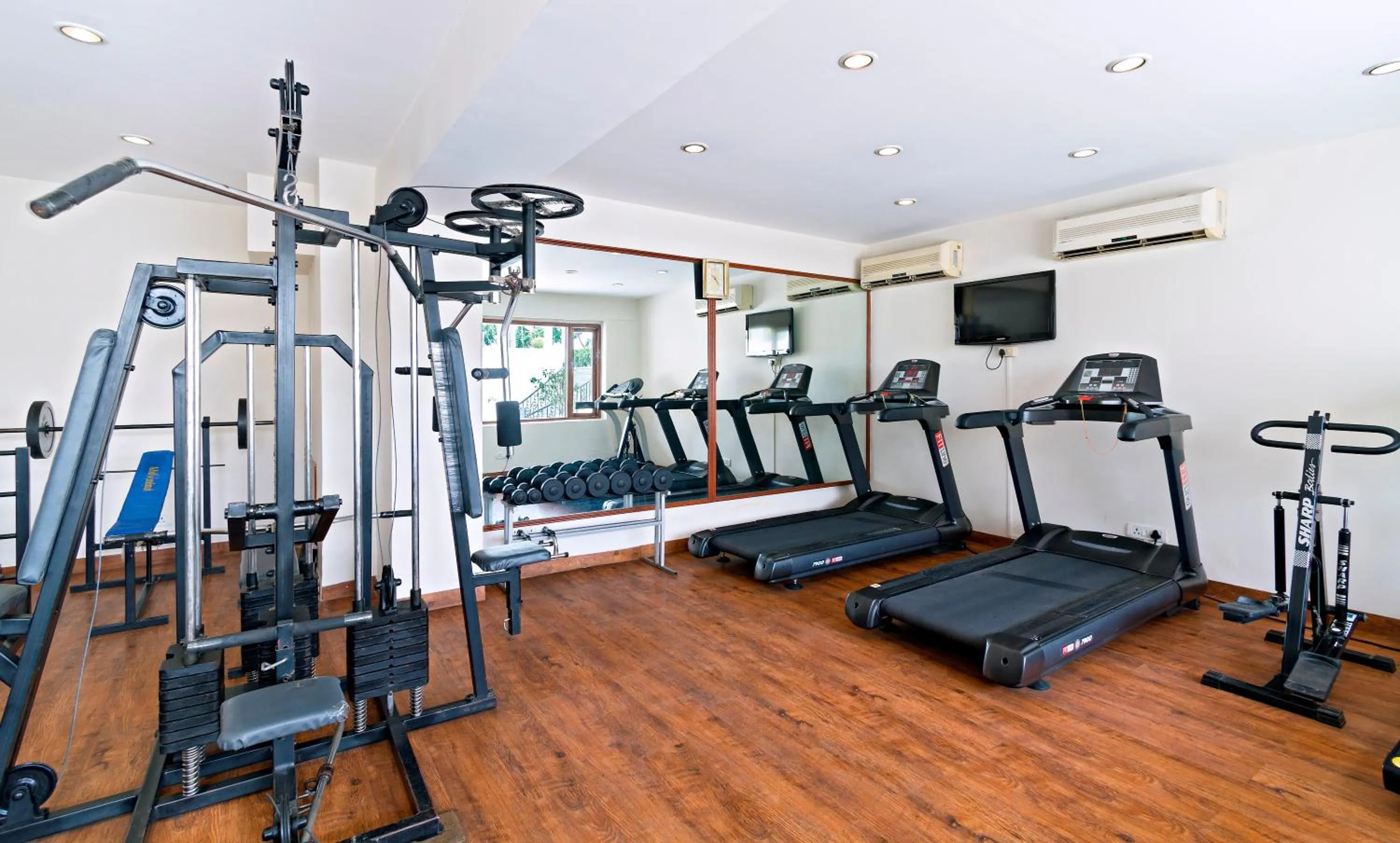 Fitness centre/facilities in Clarks Avadh