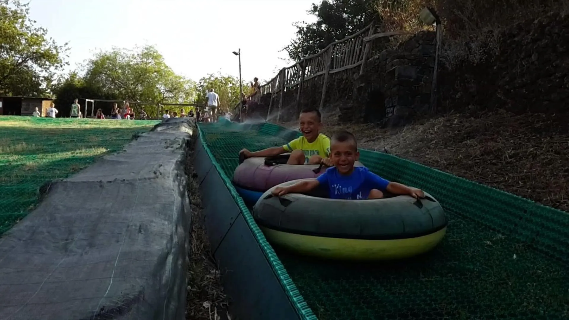 children in B&B La Casetta