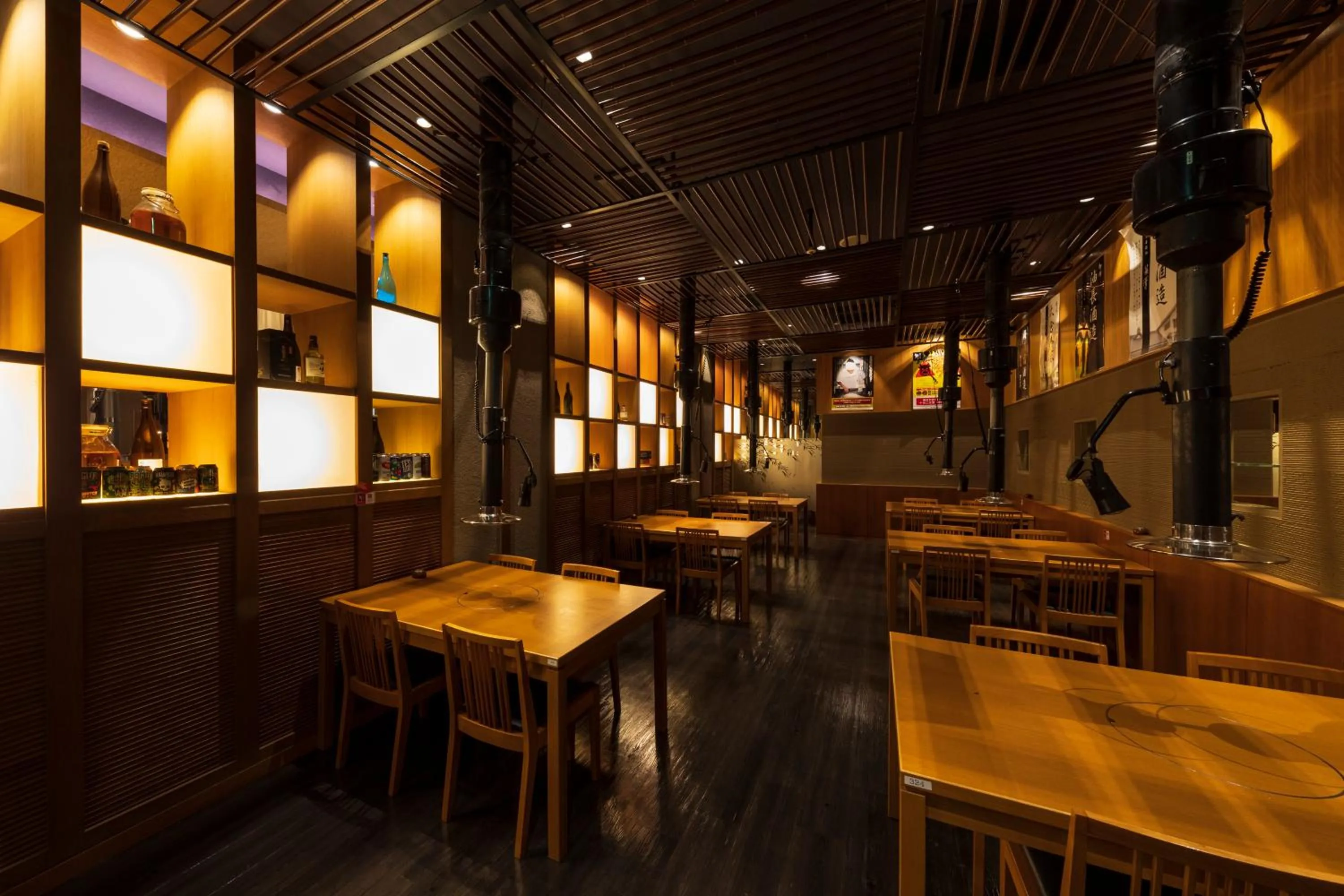 Restaurant/places to eat in Nara Plaza Hotel