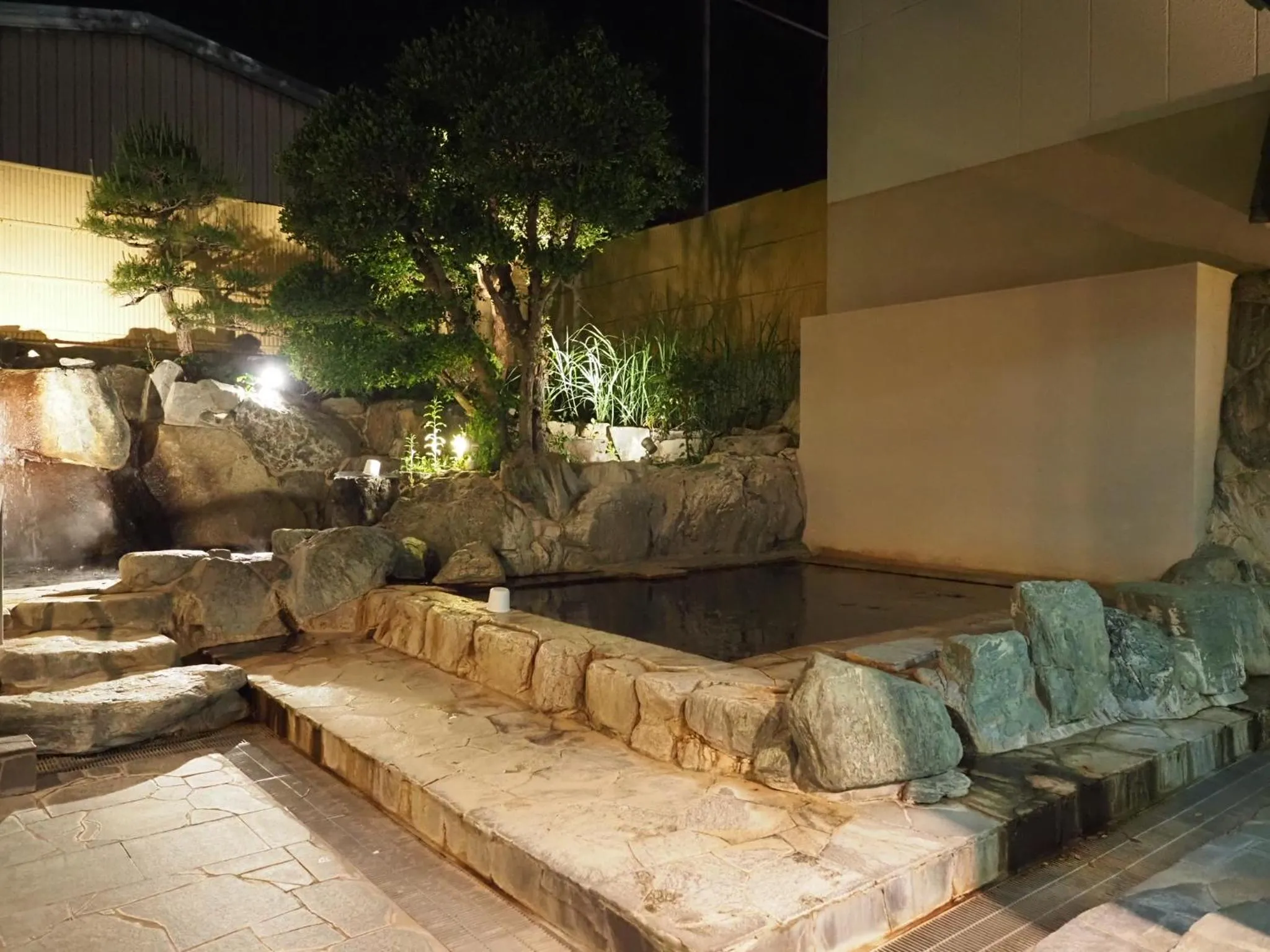 Open Air Bath in Nara Plaza Hotel