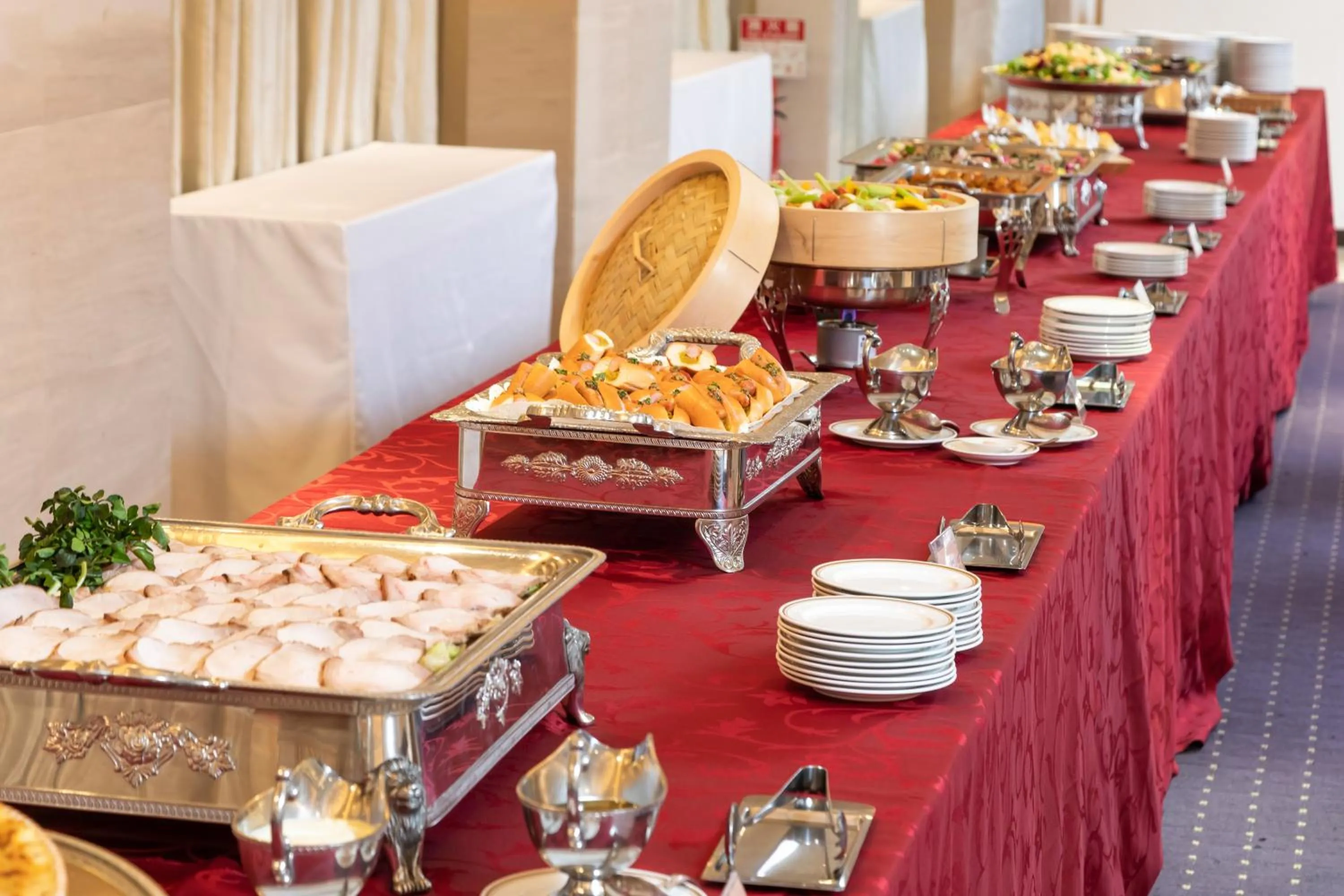 Food in Nara Plaza Hotel