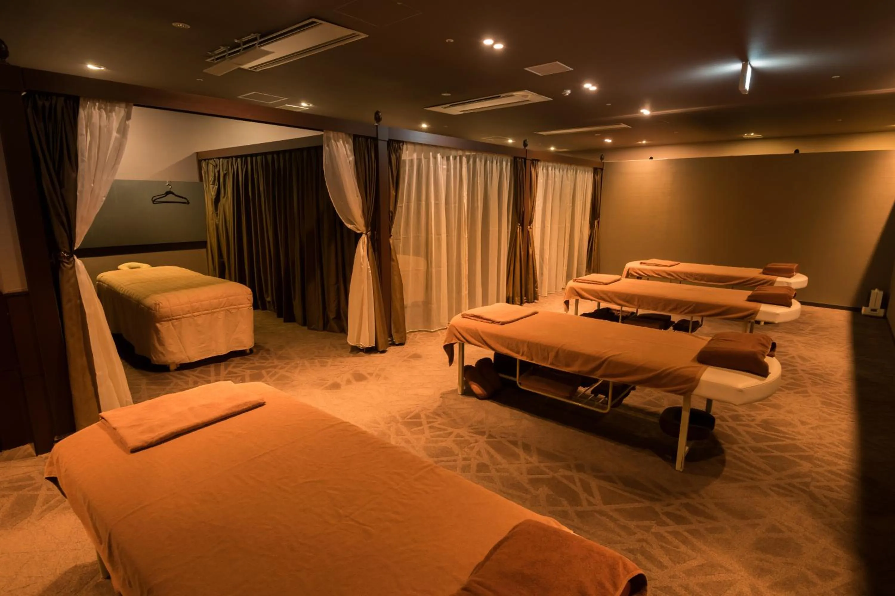 Massage, Bed in Nara Plaza Hotel