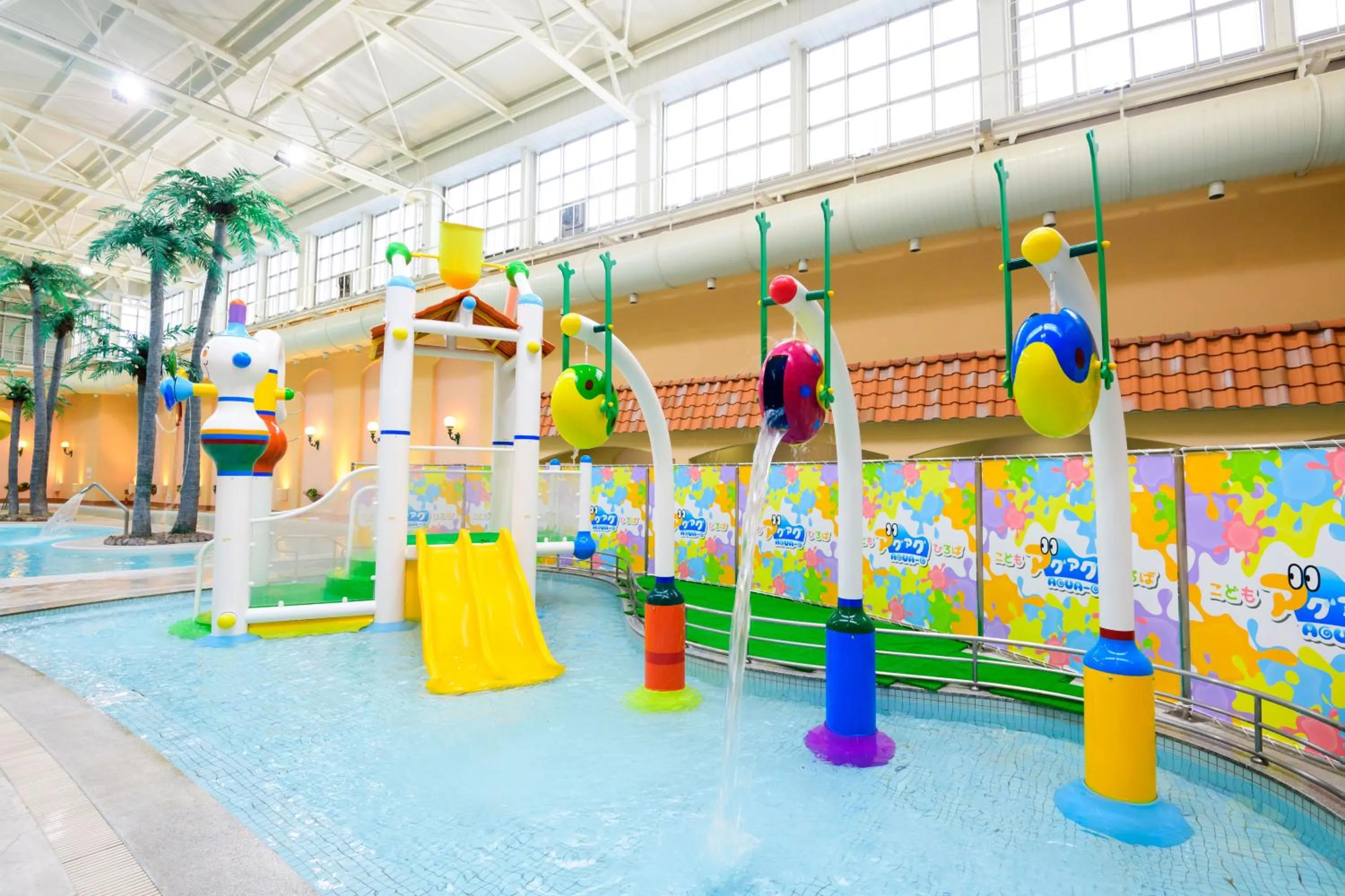 Entertainment in Nara Plaza Hotel