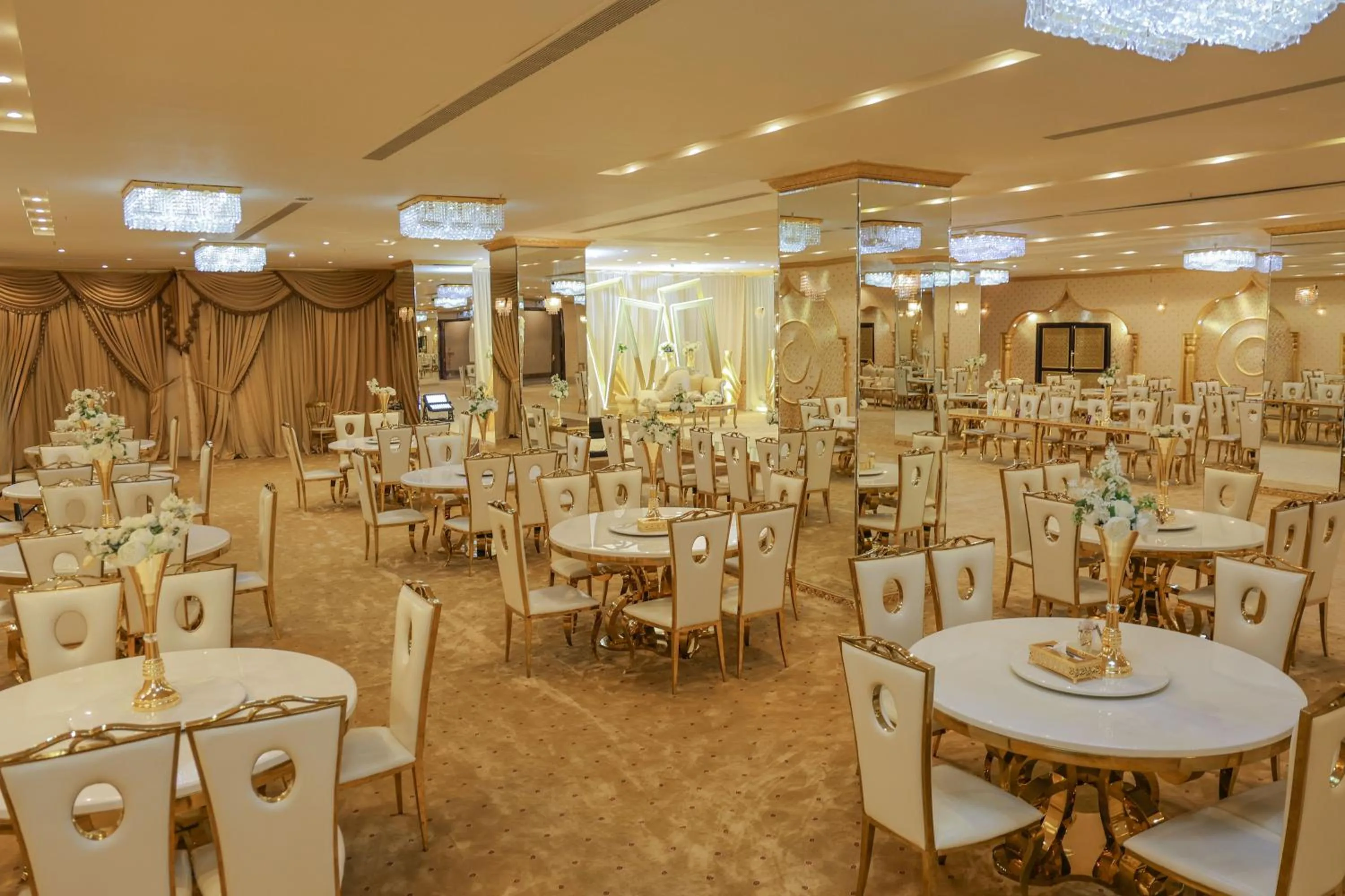 Meeting/conference room in Reef Global Hotel