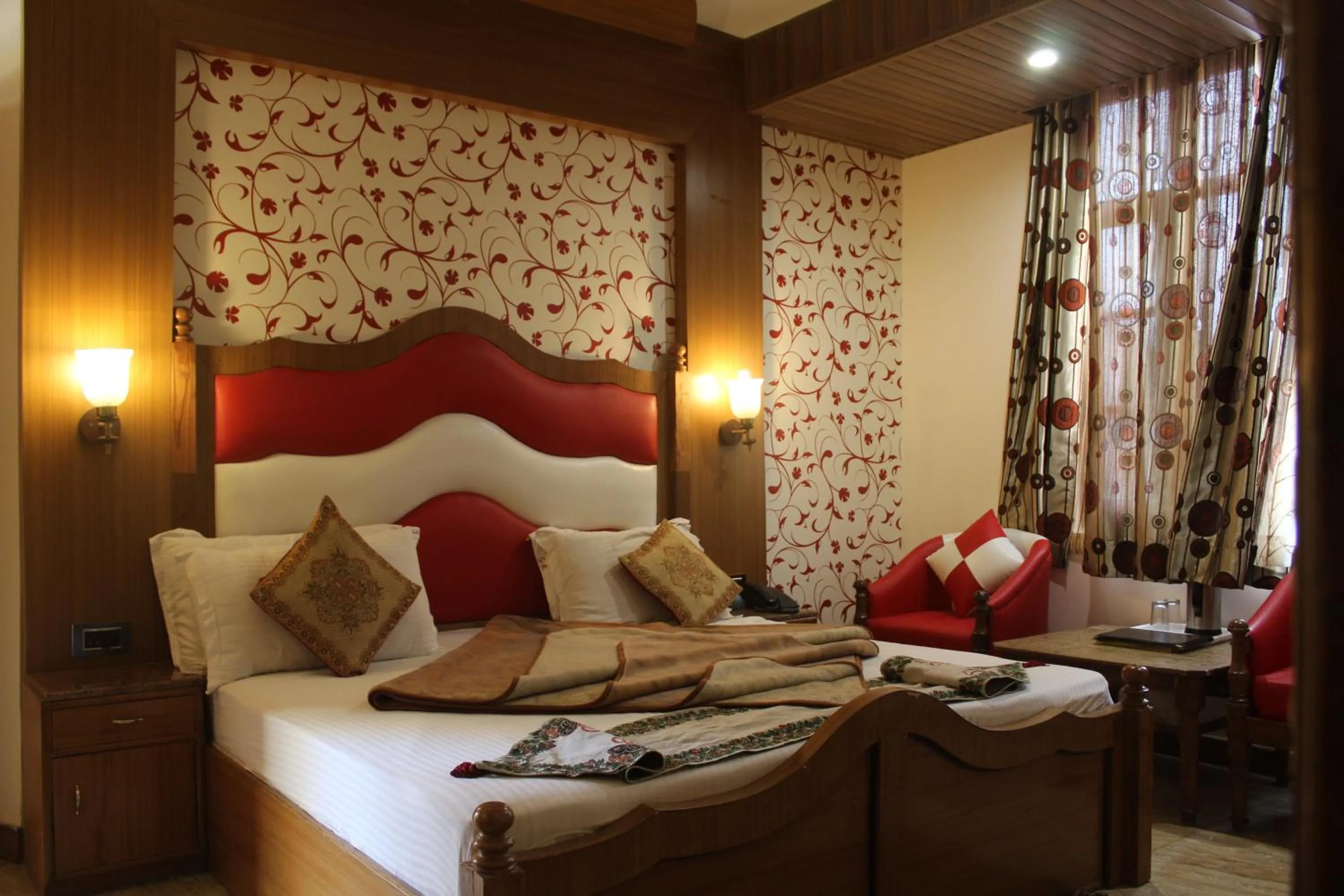 Coffee/tea facilities, Bed in Sagrika Resort Dalhousie