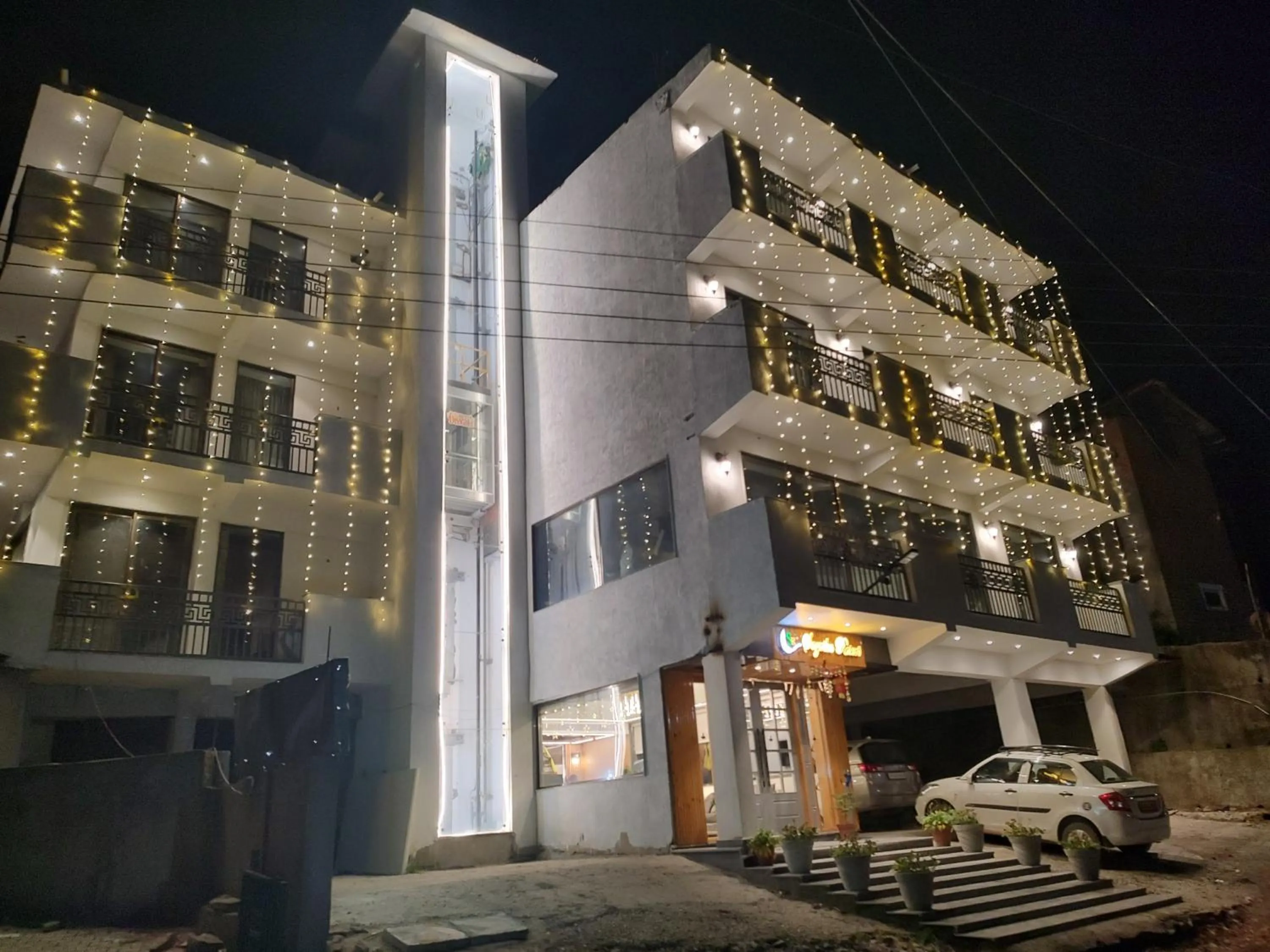 Property building in Sagrika Resort Dalhousie