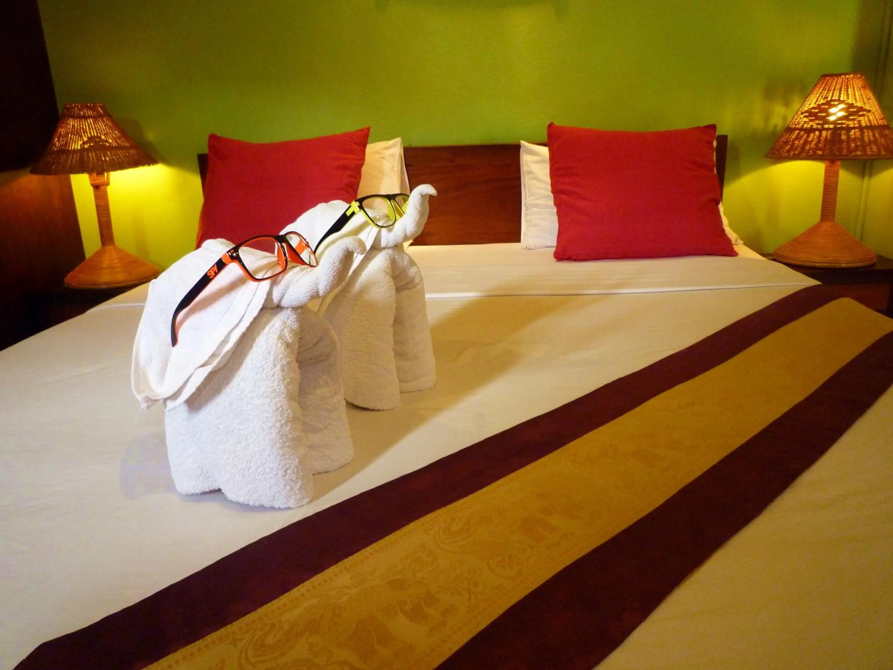 Decorative detail, Bed in Saynamkhan River View