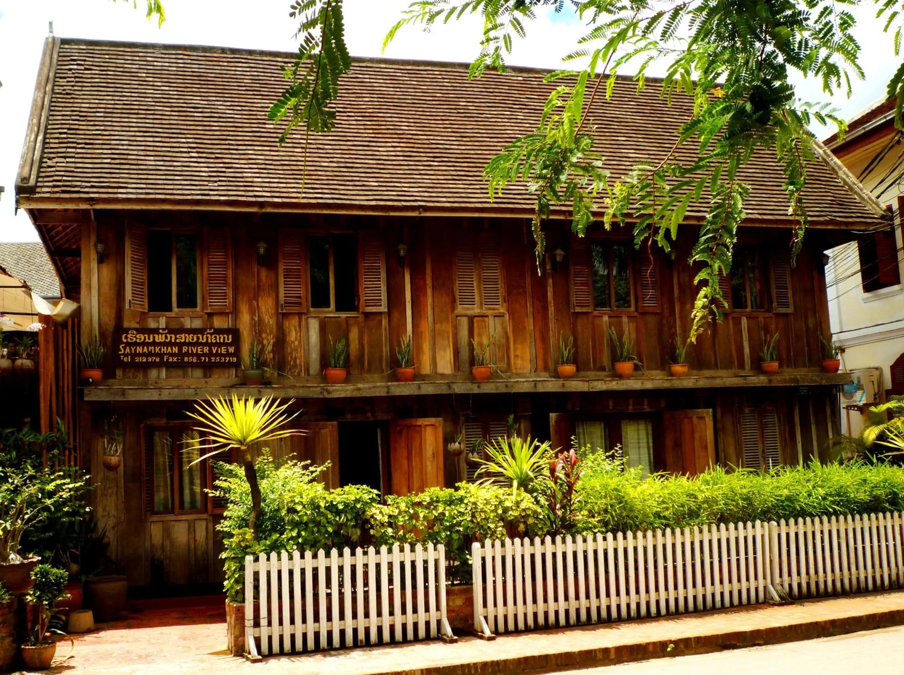 Facade/entrance in Saynamkhan River View