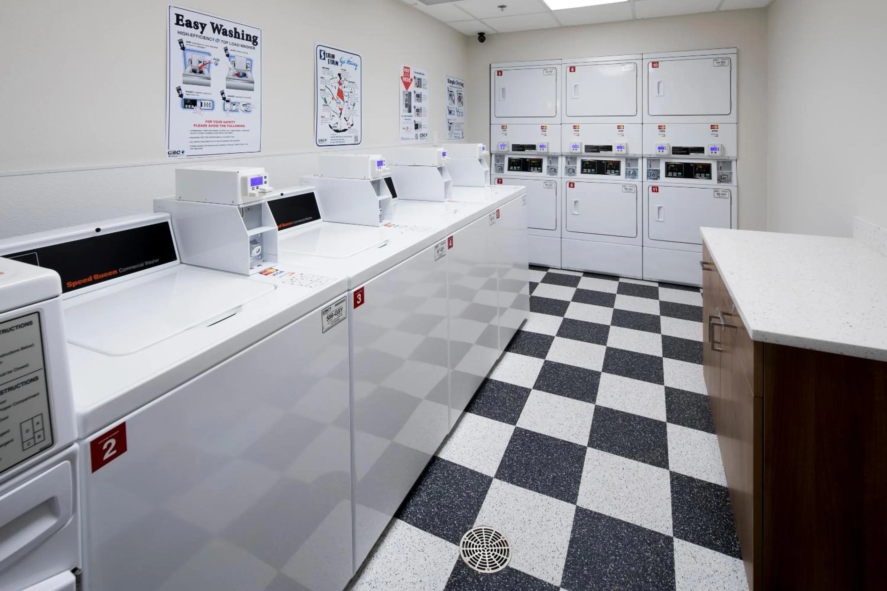 Uptown Suites Extended Stay Denver CO - Centennial