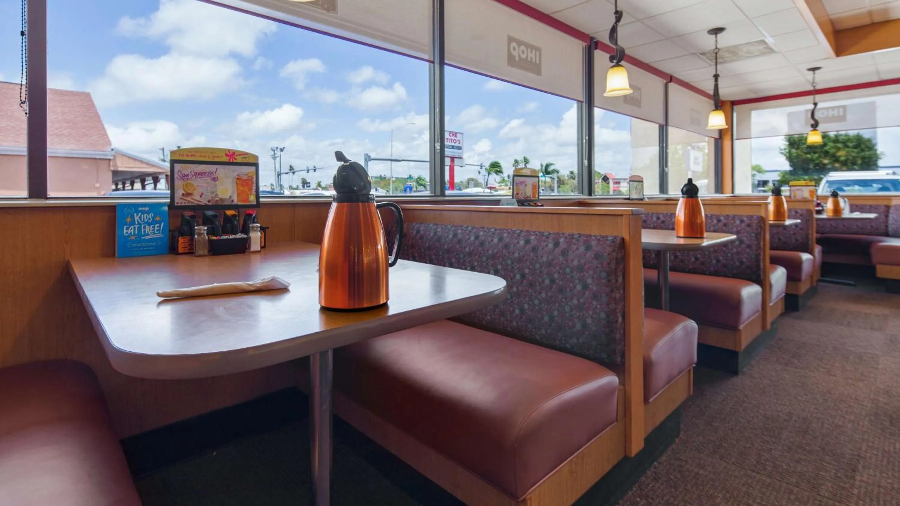 Restaurant/places to eat in Best Western Fort Myers Waterfront