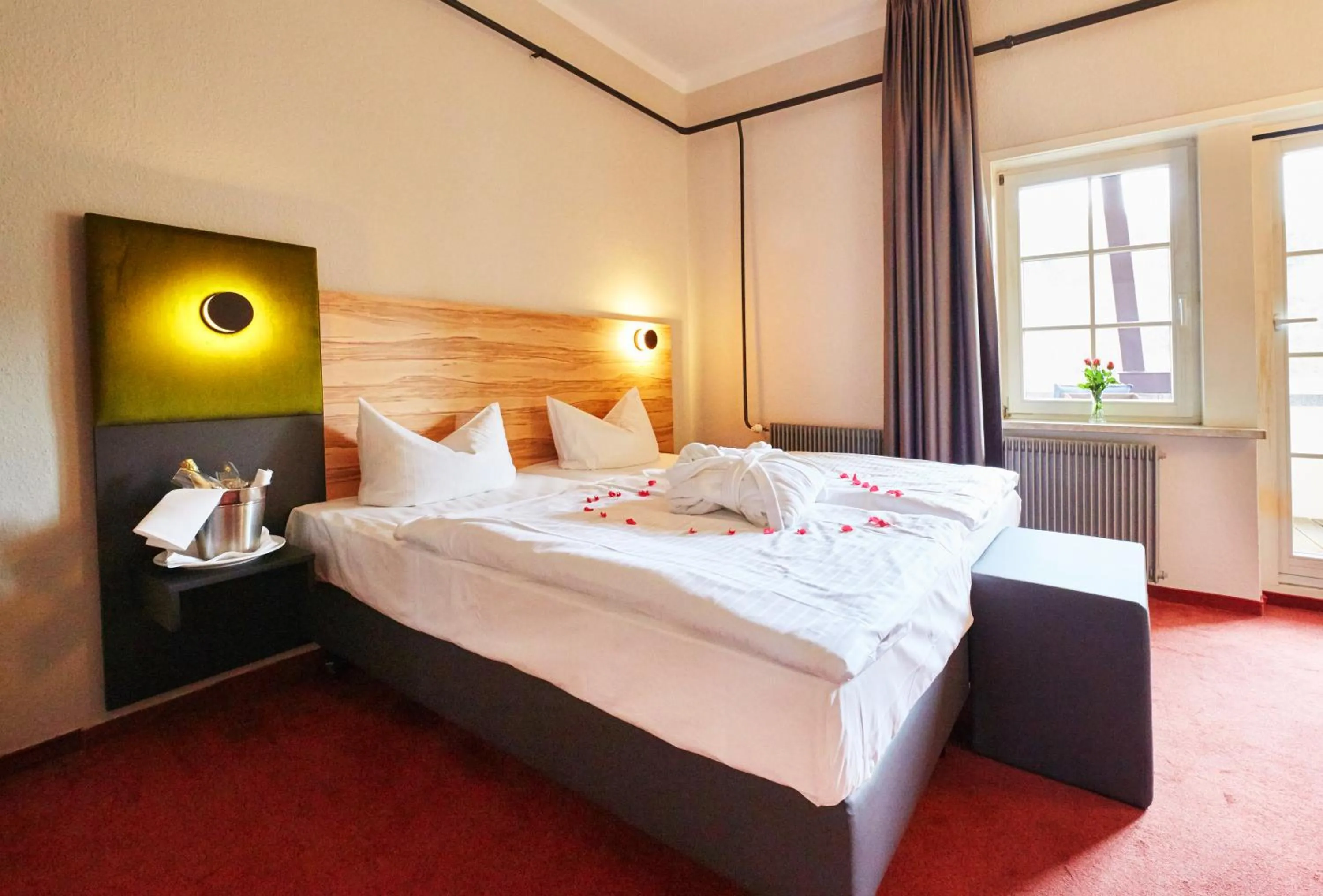 Photo of the whole room, Bed in HarzHotel Güntersberge