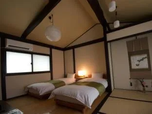 Bed in Wakakusa-an