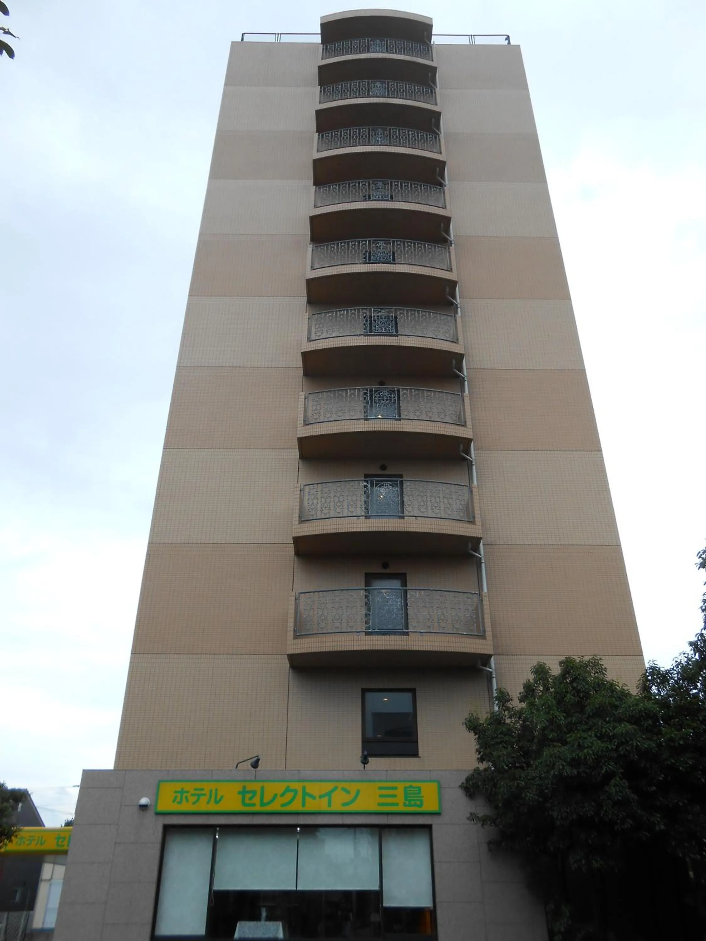 Property building in Select Inn Mishima