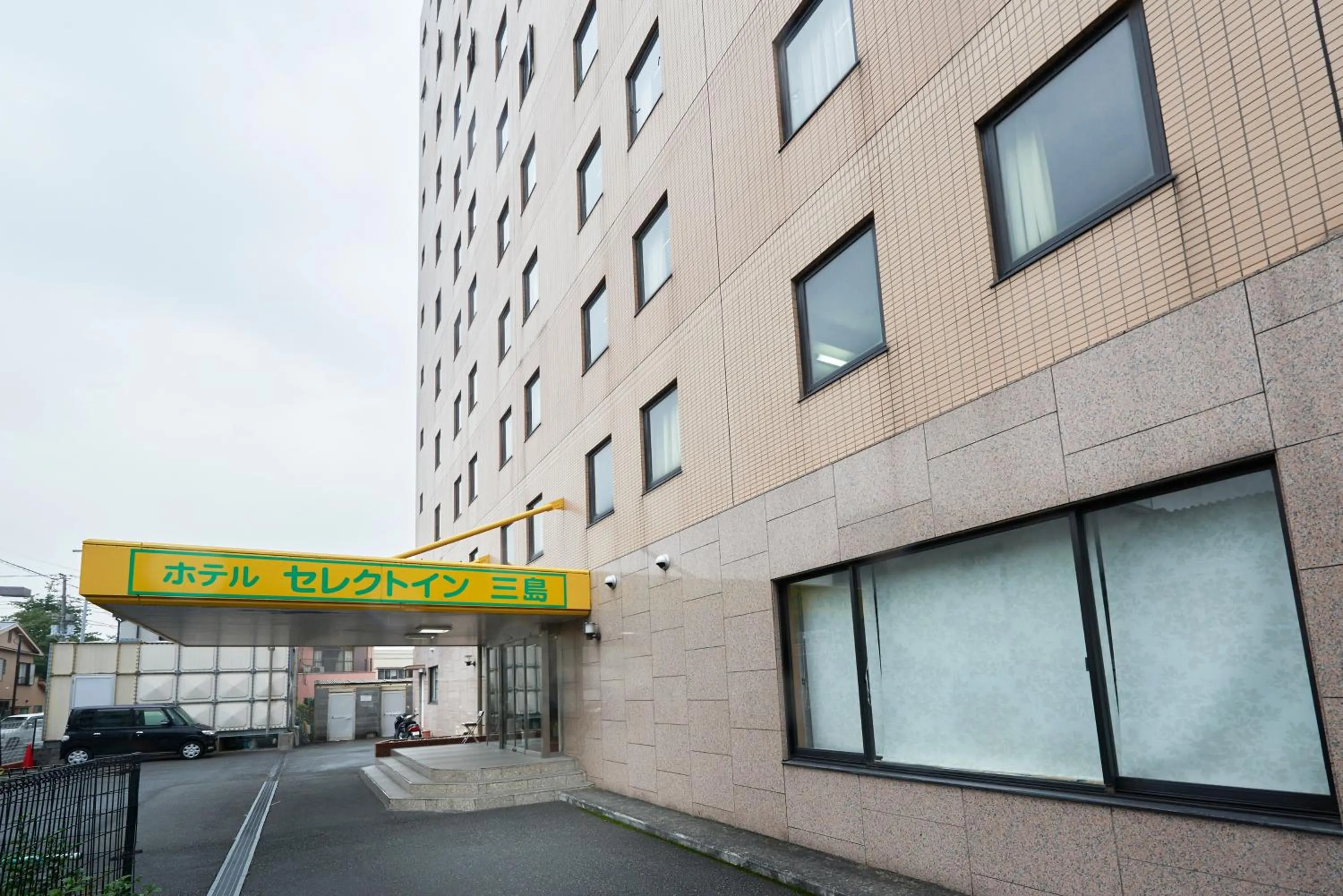 Property building in Select Inn Mishima
