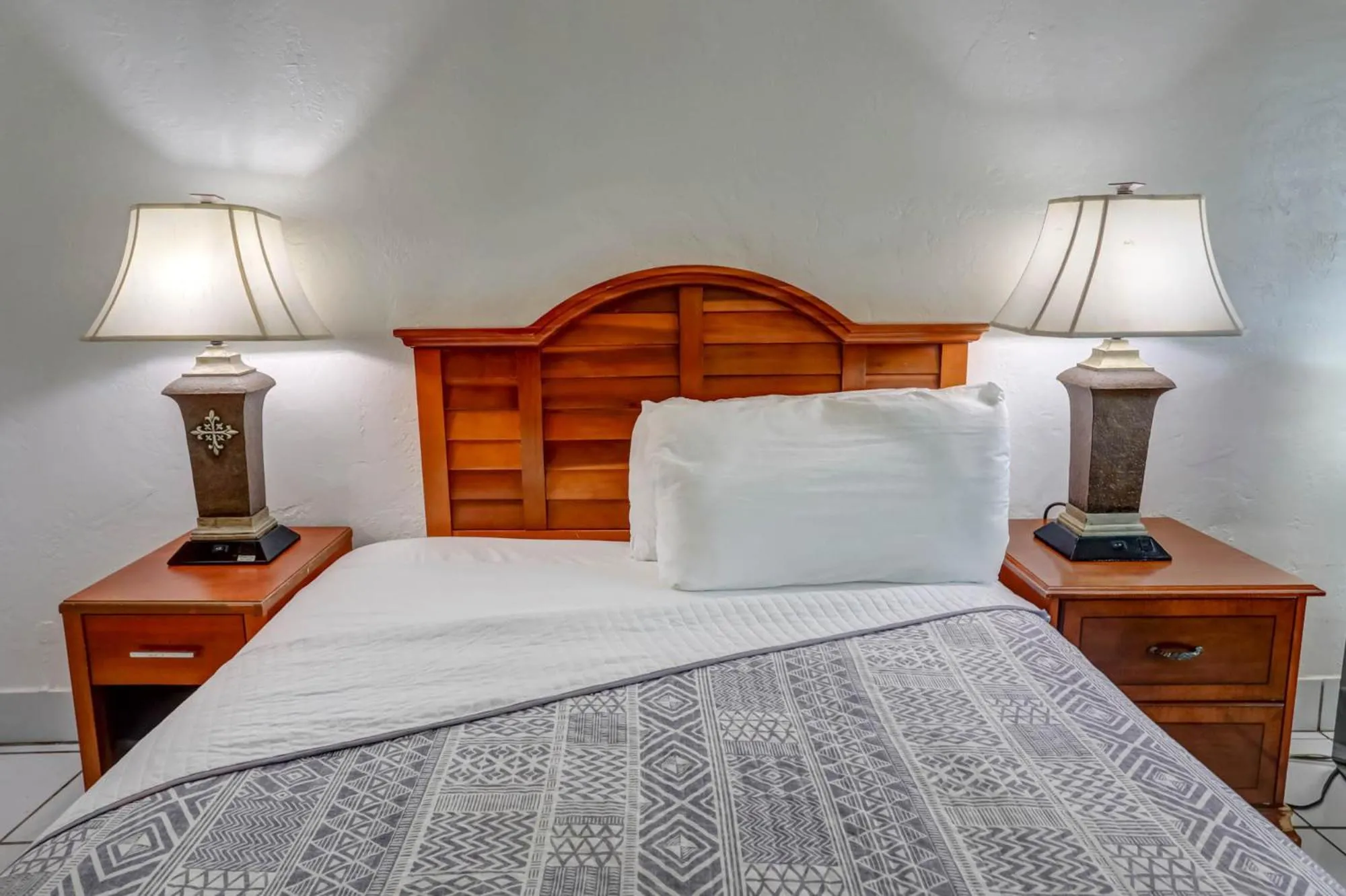 Bed in Green Seas Motel