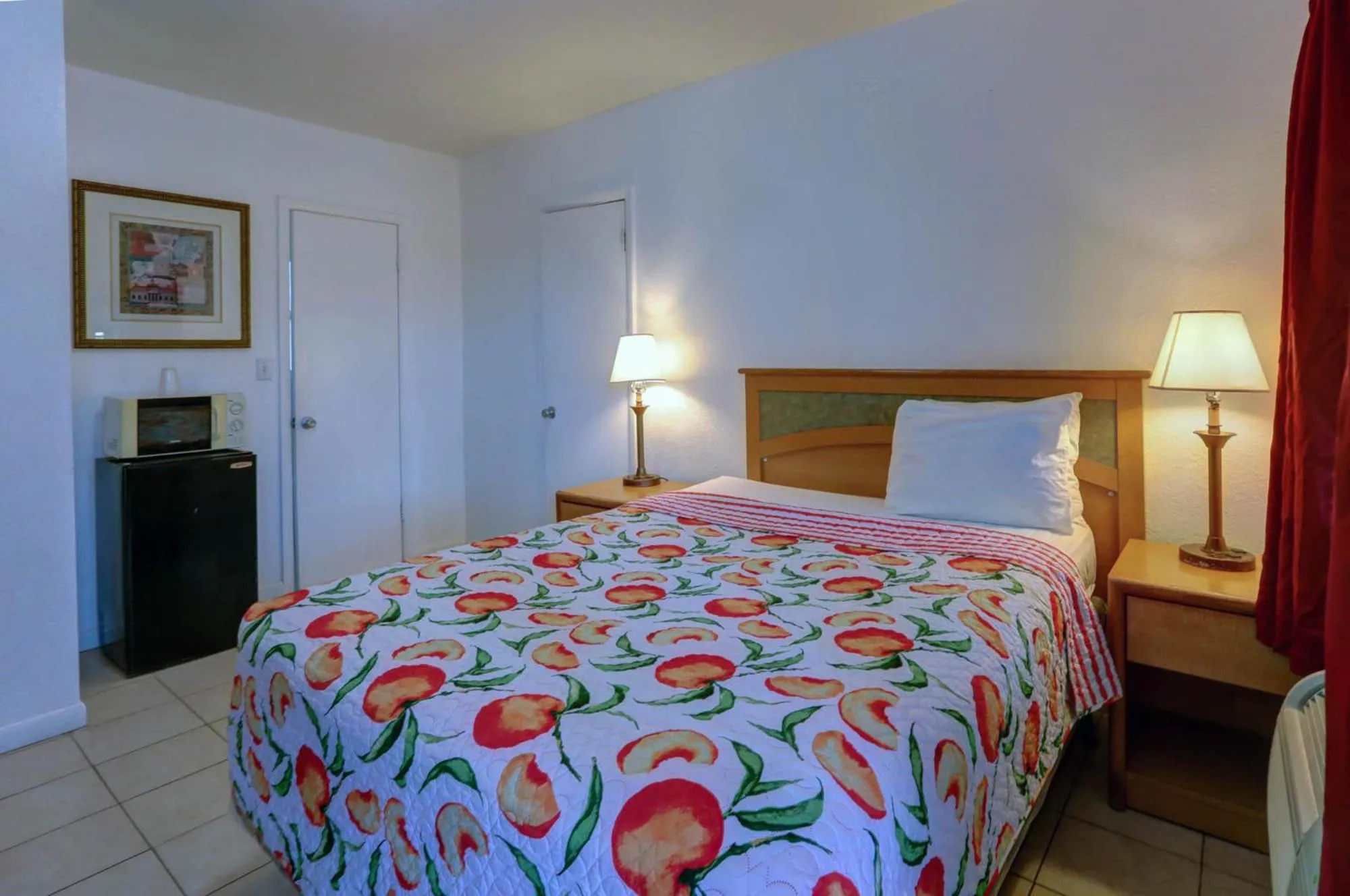 Bed in Green Seas Motel