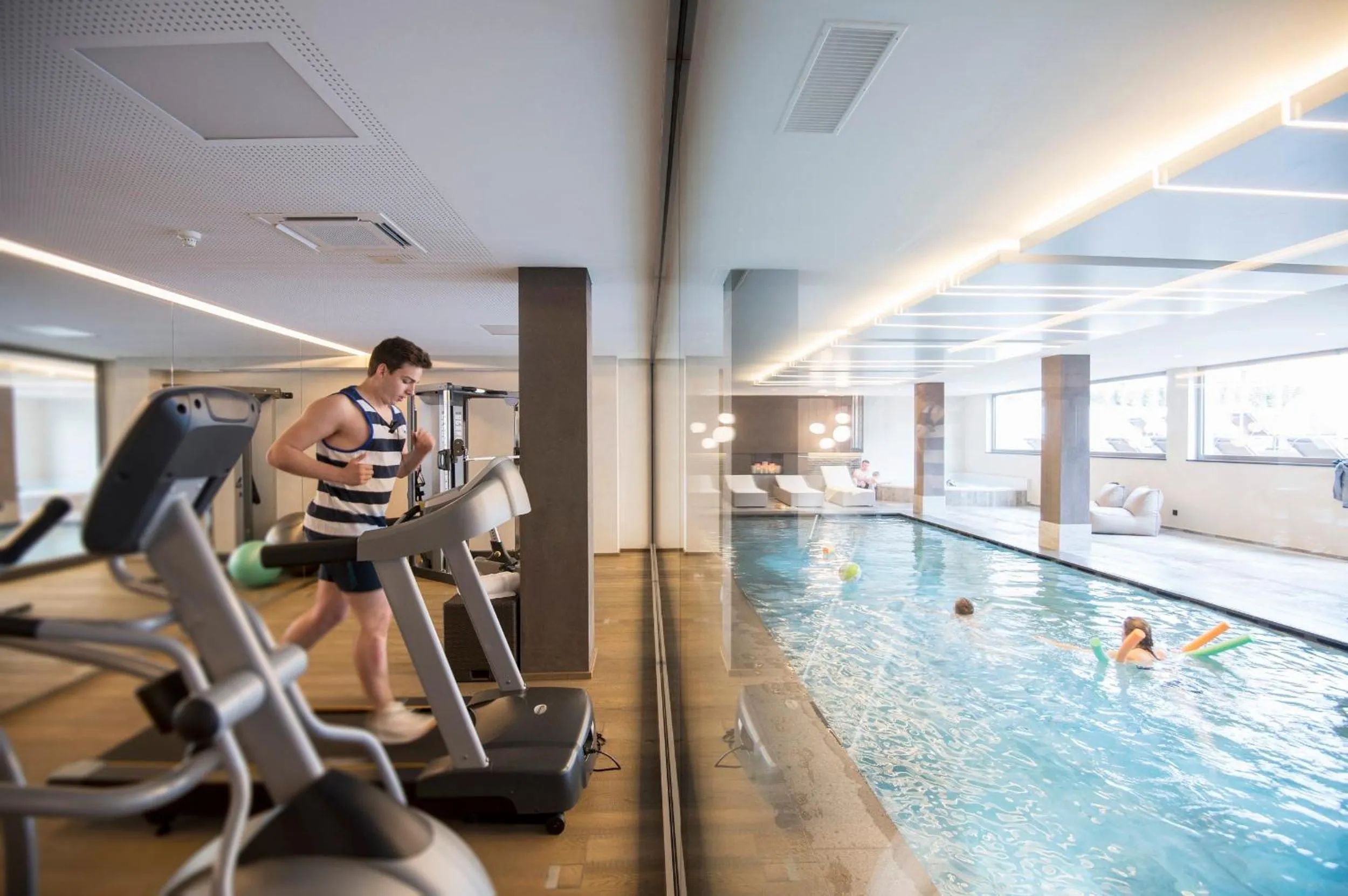 Fitness centre/facilities in Amaris Suites