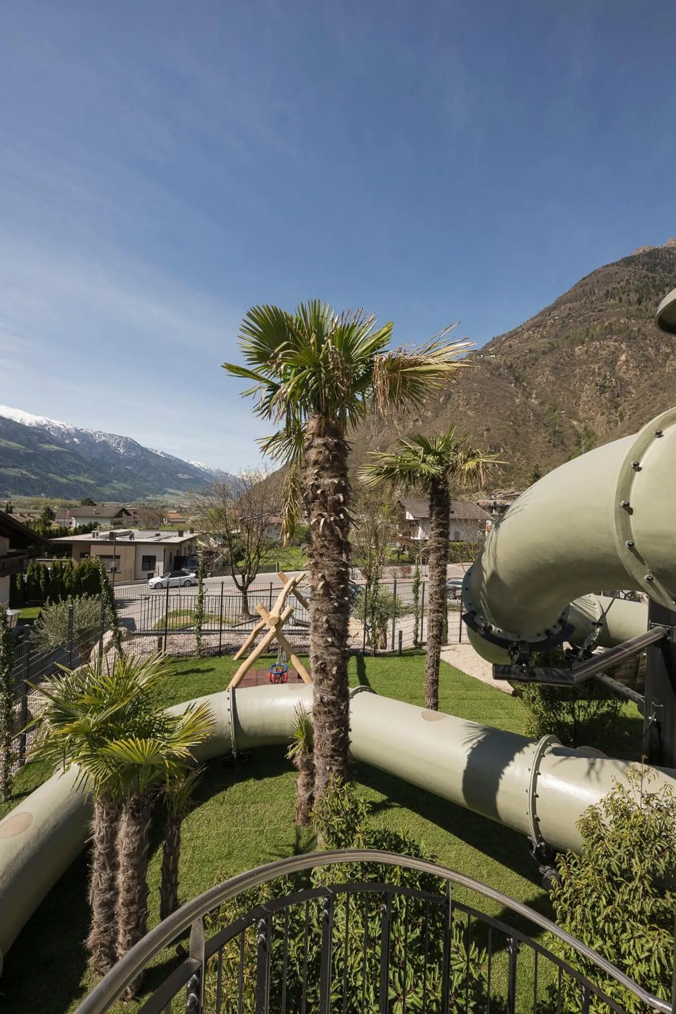 children in Amaris Suites