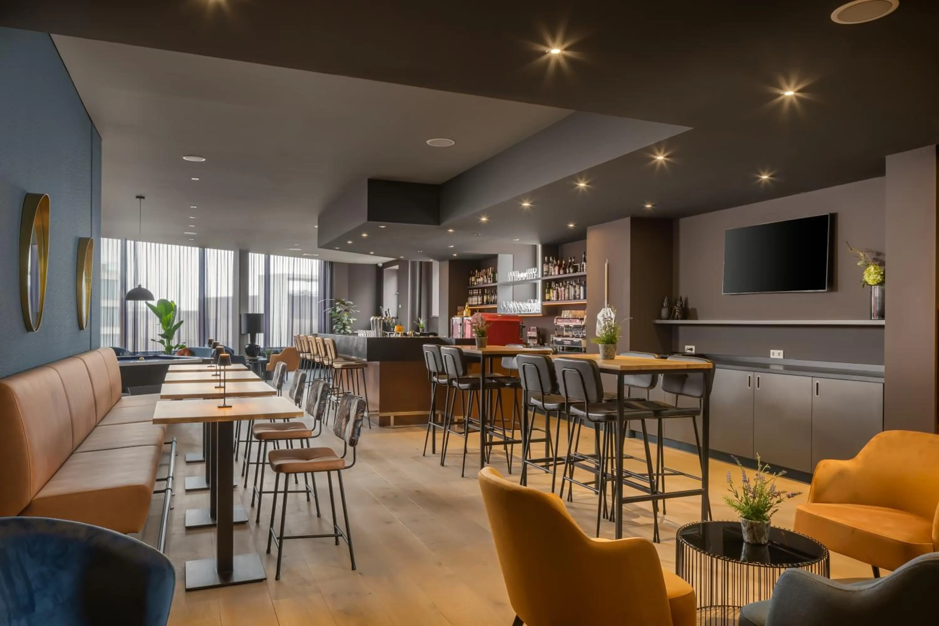 Lounge or bar in Mercure Hotel Amersfoort Centre
