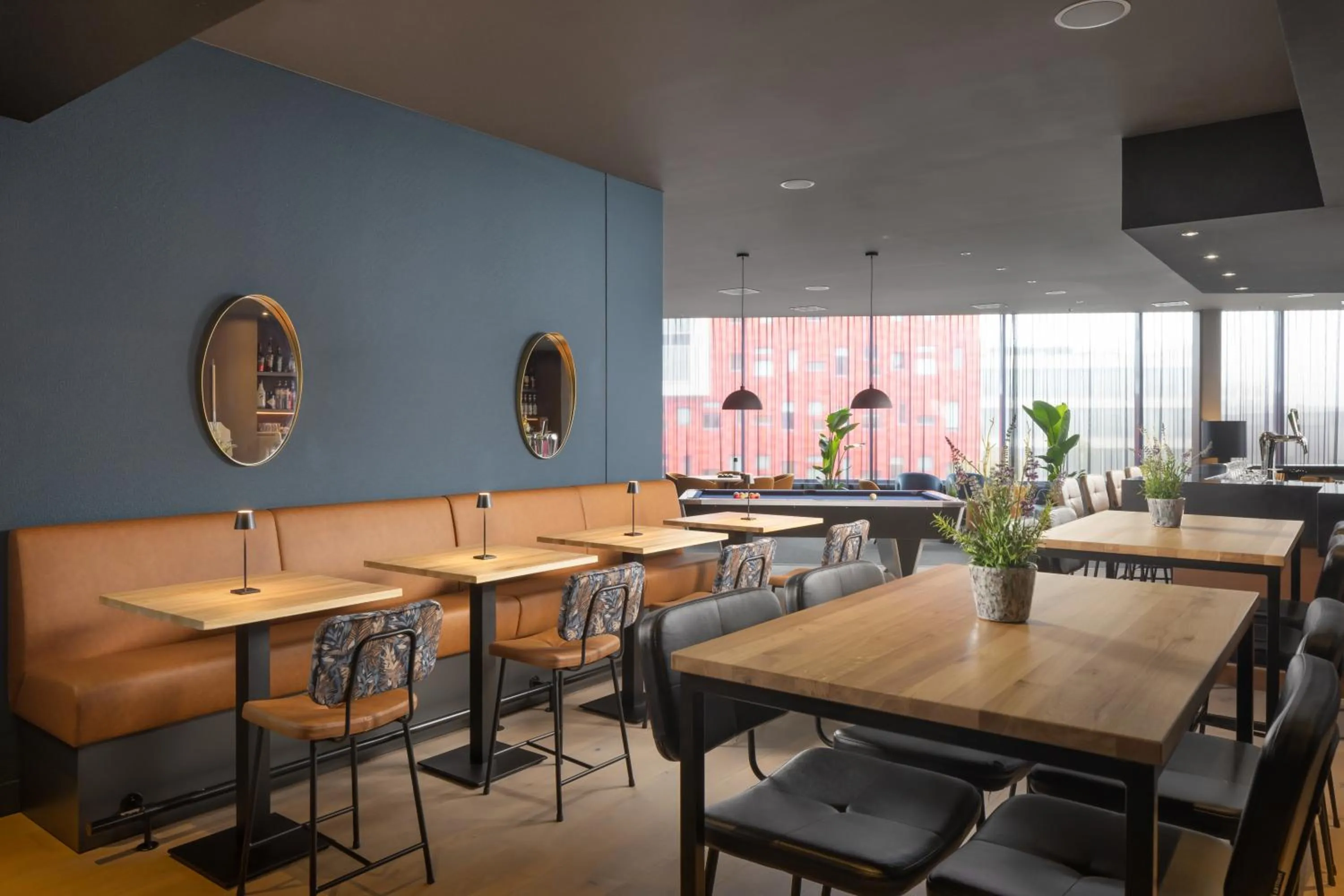 Lounge or bar in Mercure Hotel Amersfoort Centre