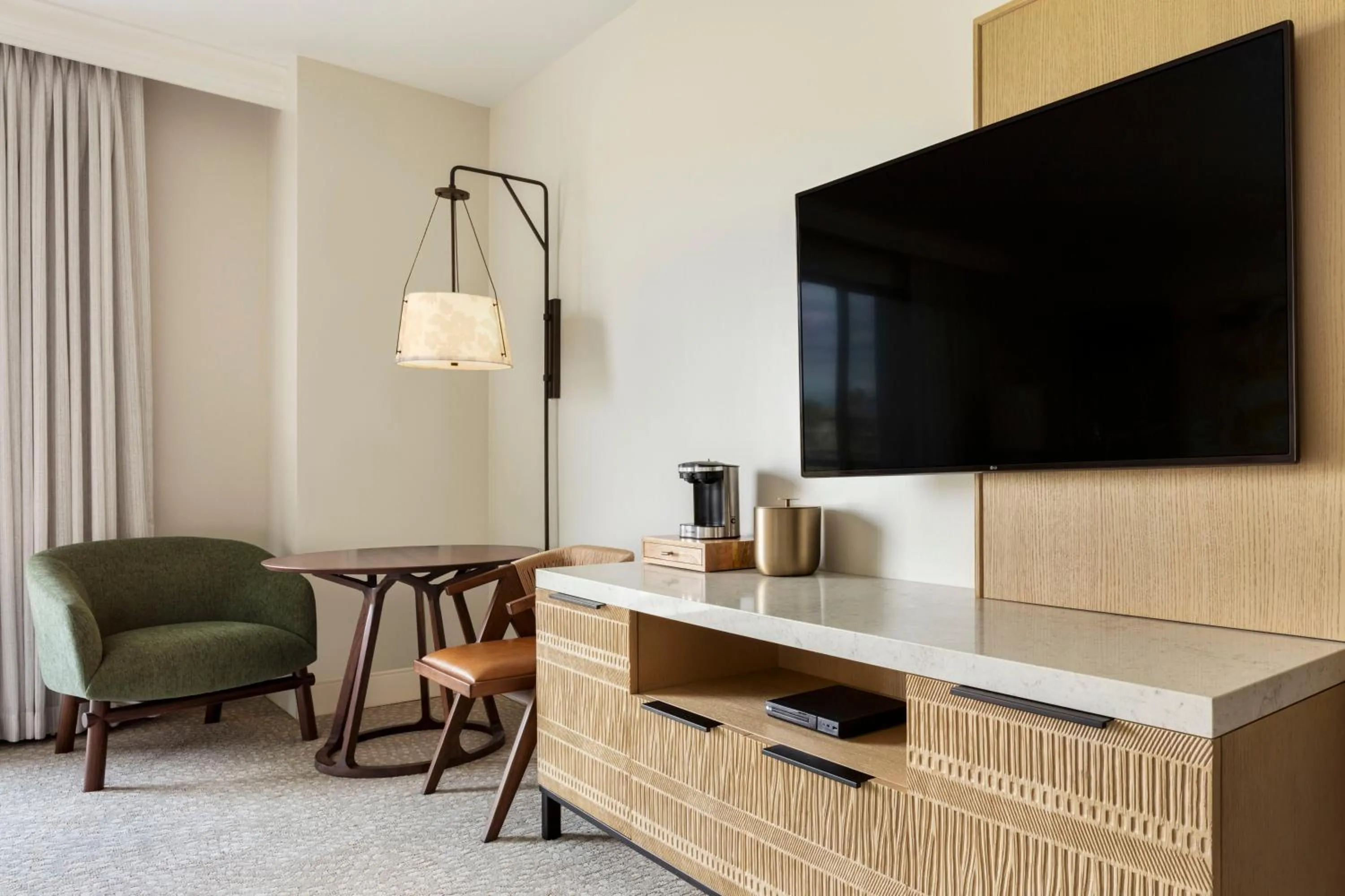 TV and multimedia in Hilton Waikoloa Village