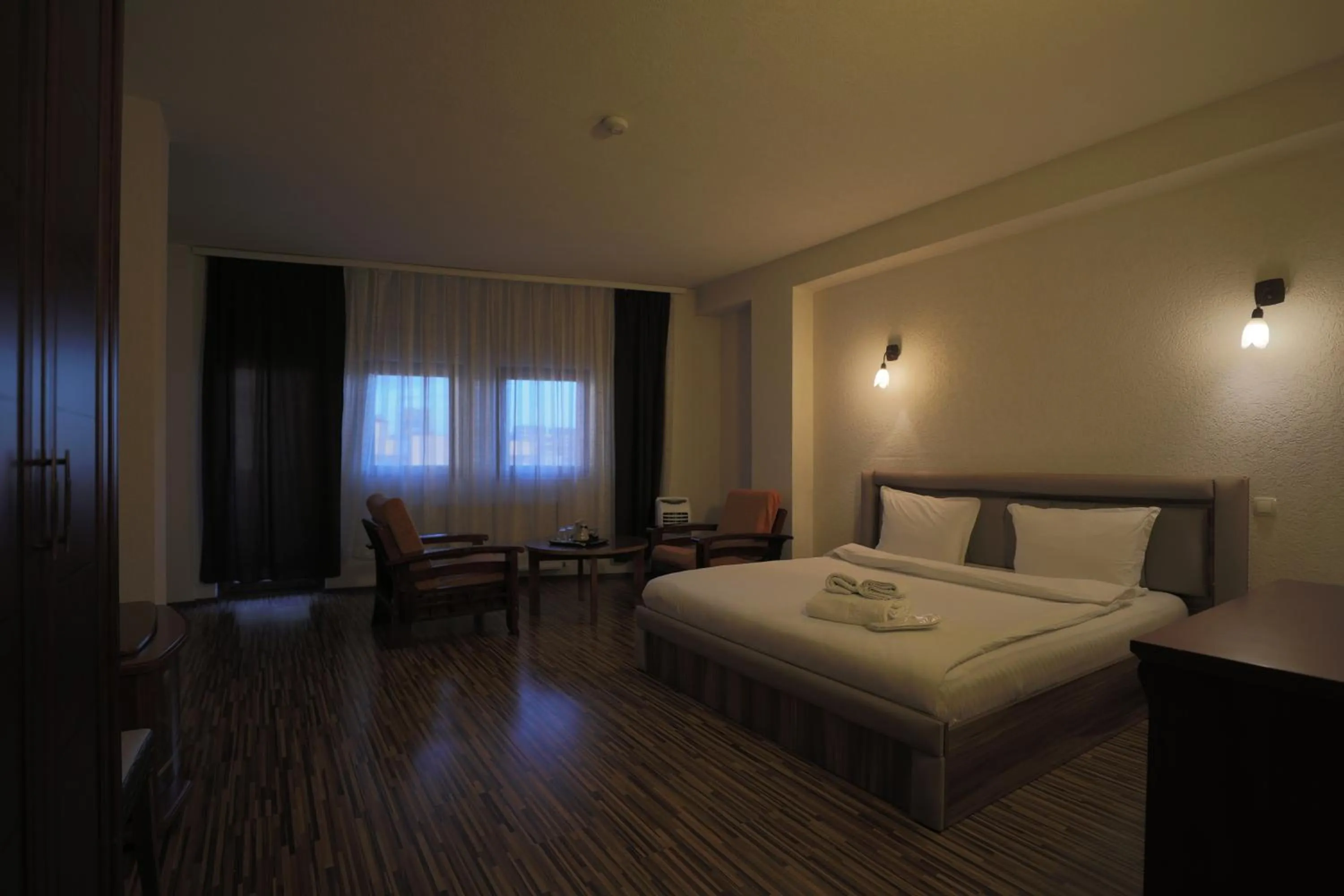 Photo of the whole room, Bed in Hotel Denis