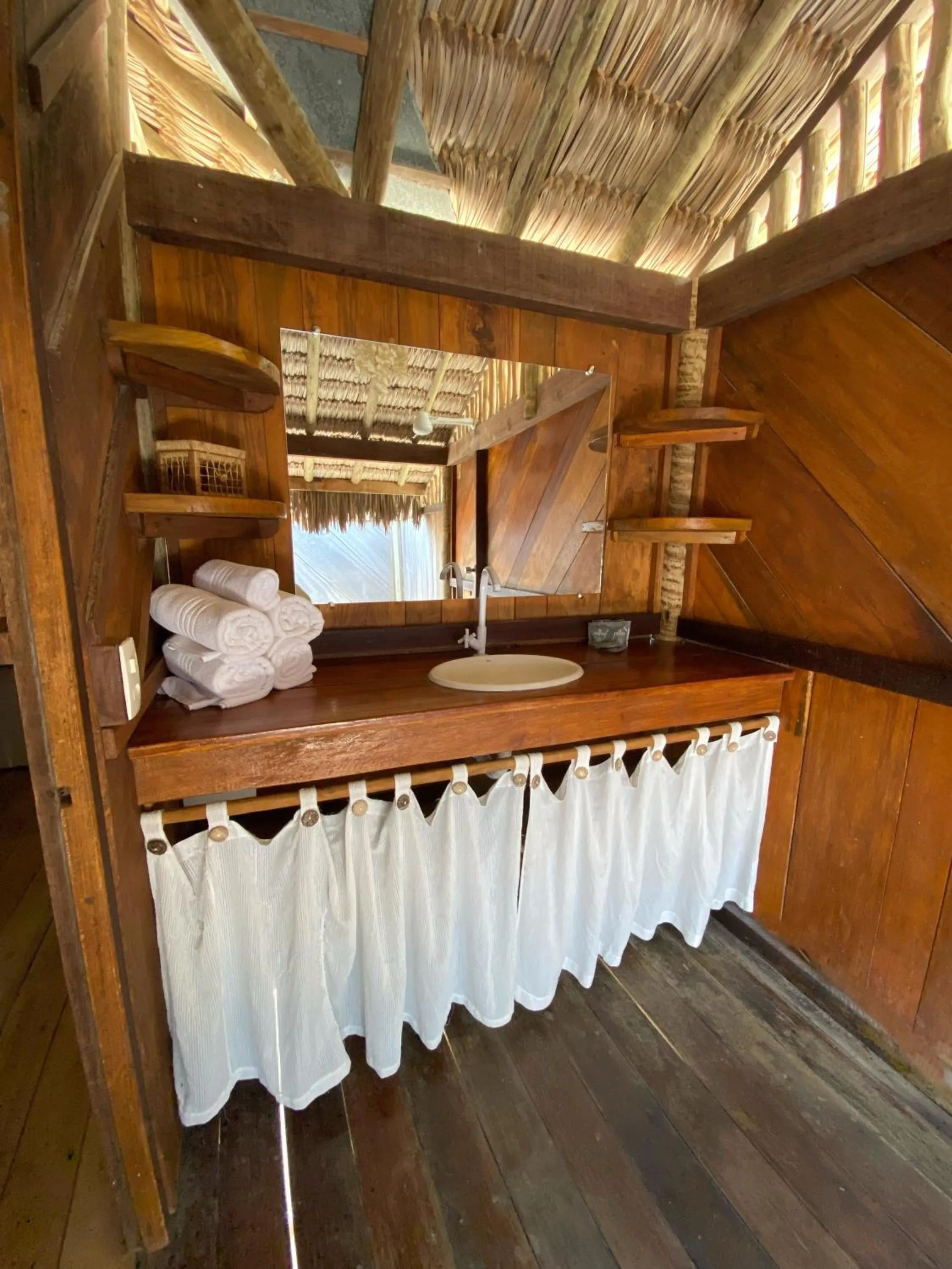Bathroom in Ventana Hotel