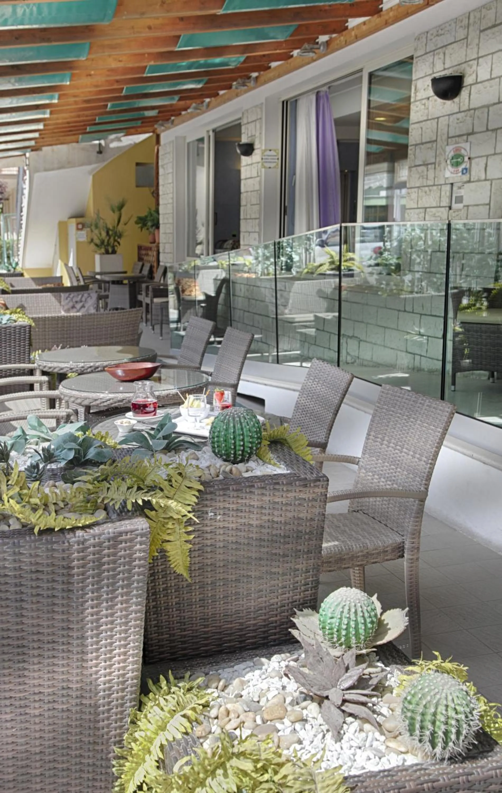 Patio in Hotel Cadiz