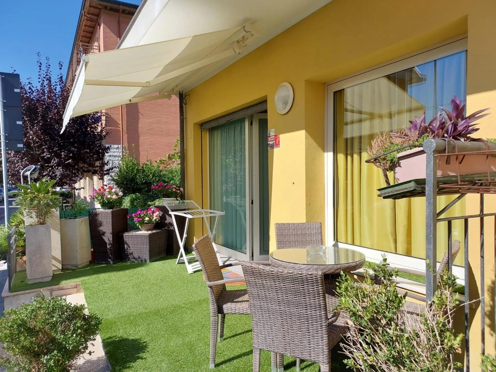 Property building in Hotel Cadiz