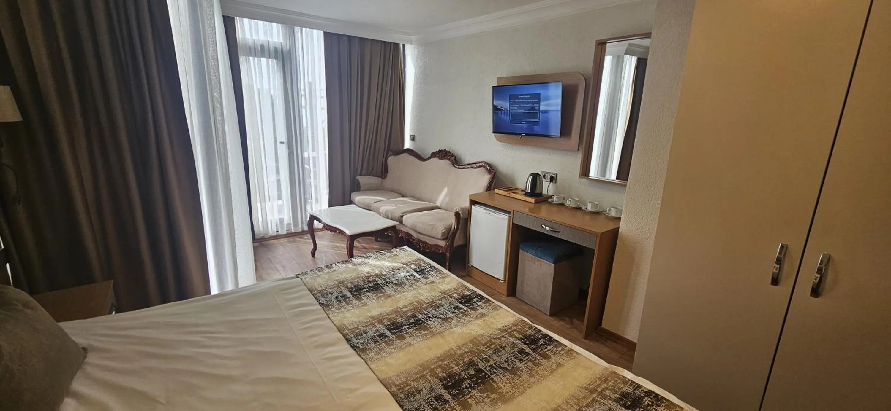 Bed in Seatanbul Hotel