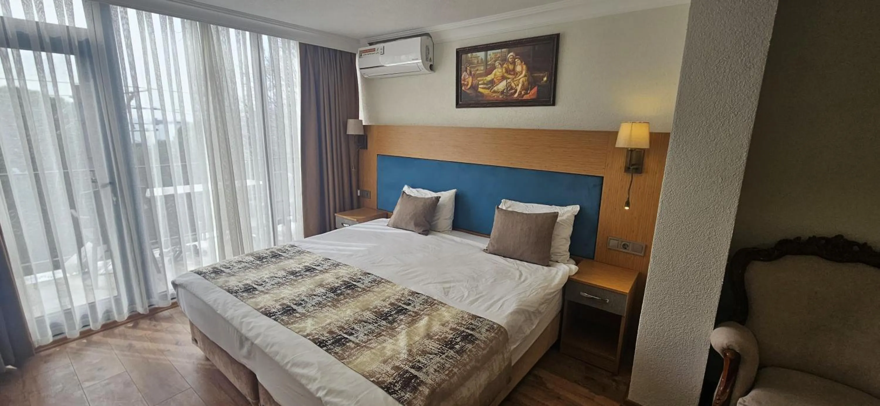 Bed in Seatanbul Hotel