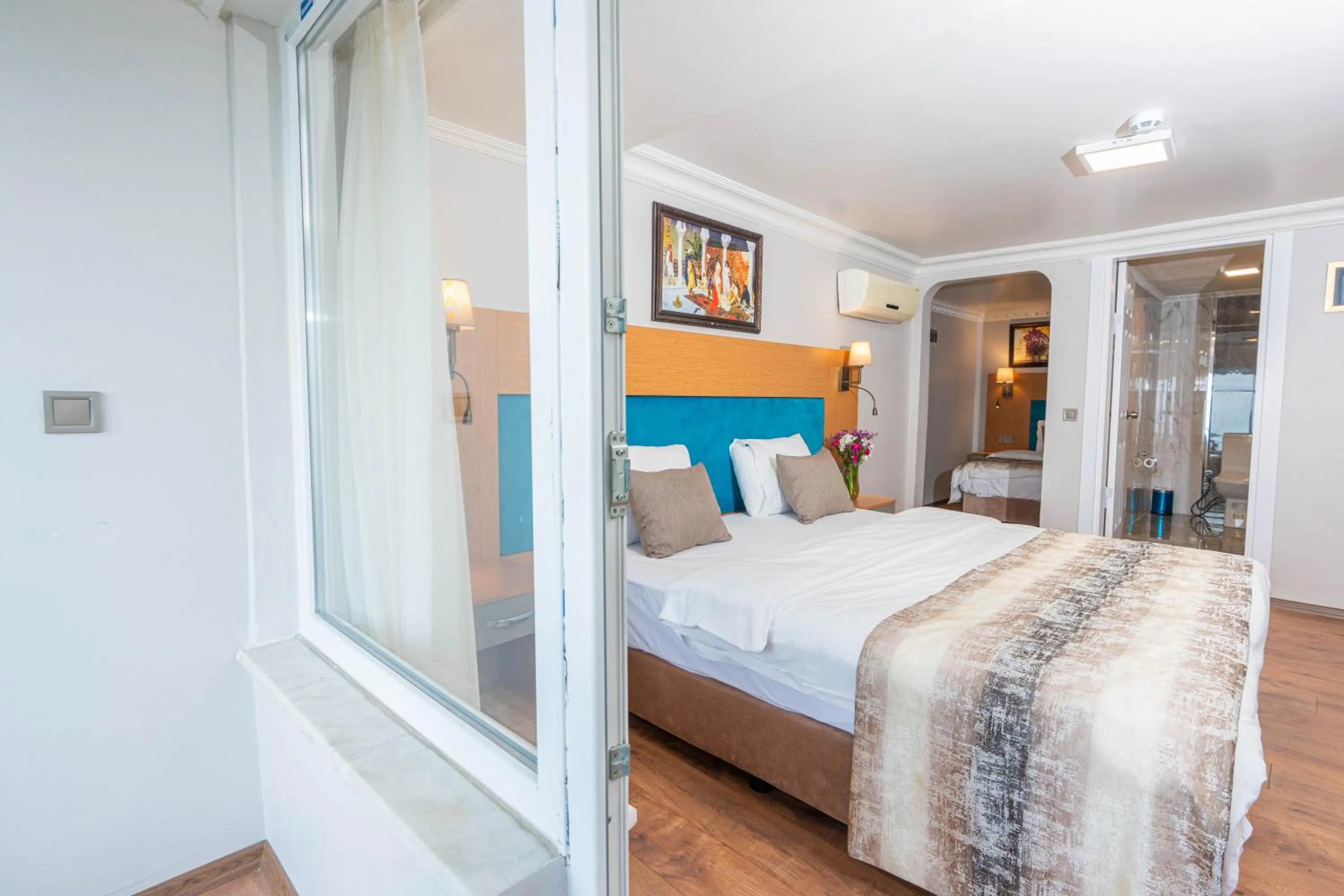 Bed in Seatanbul Hotel