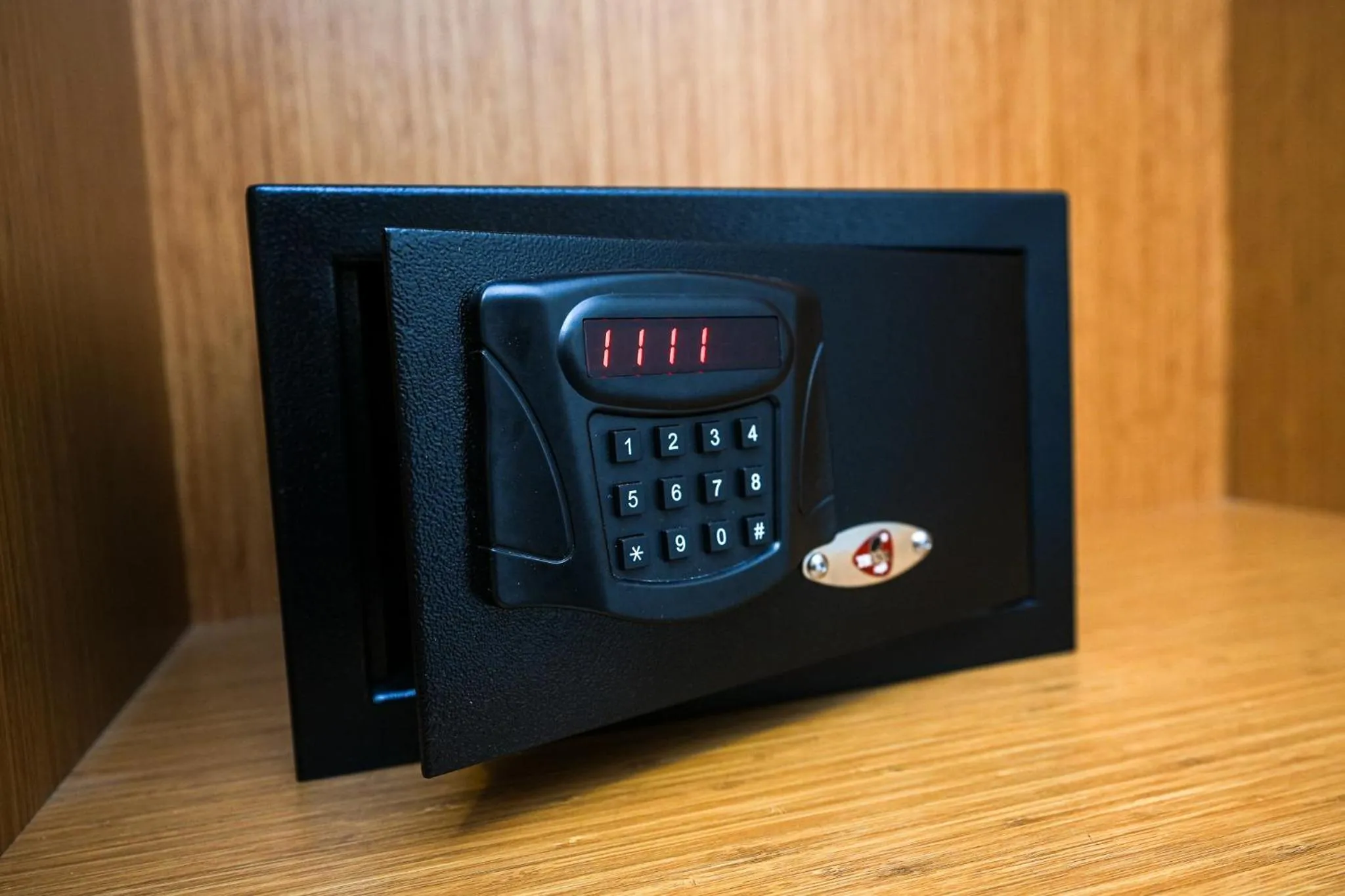 safe in Seatanbul Hotel