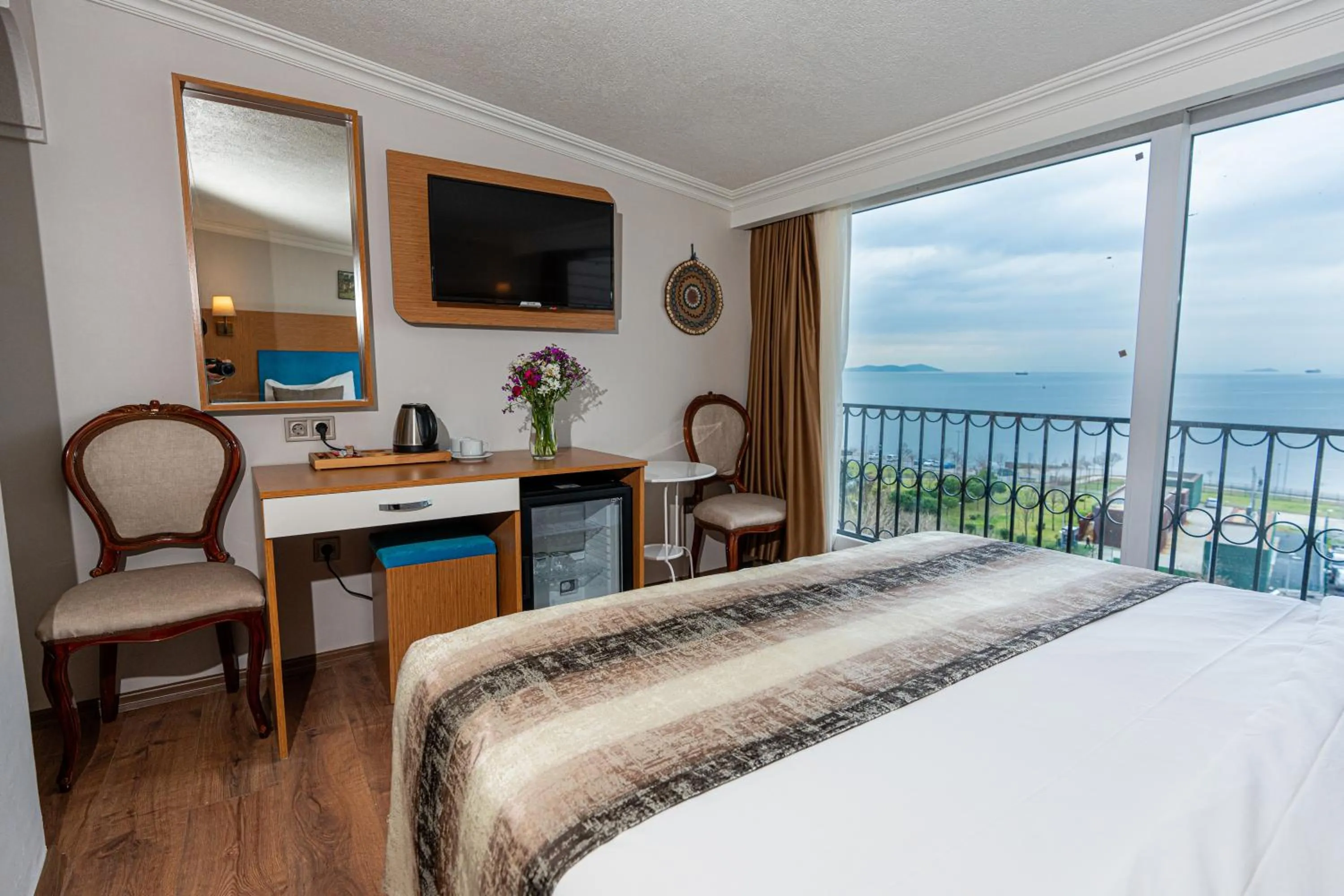 Bed in Seatanbul Hotel