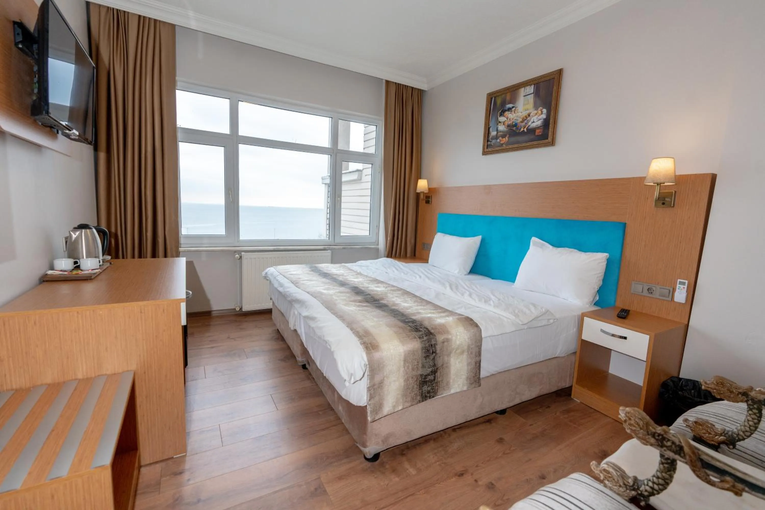 Bed in Seatanbul Hotel