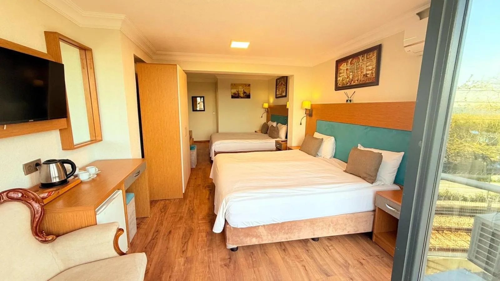 Balcony/Terrace, Bed in Seatanbul Hotel