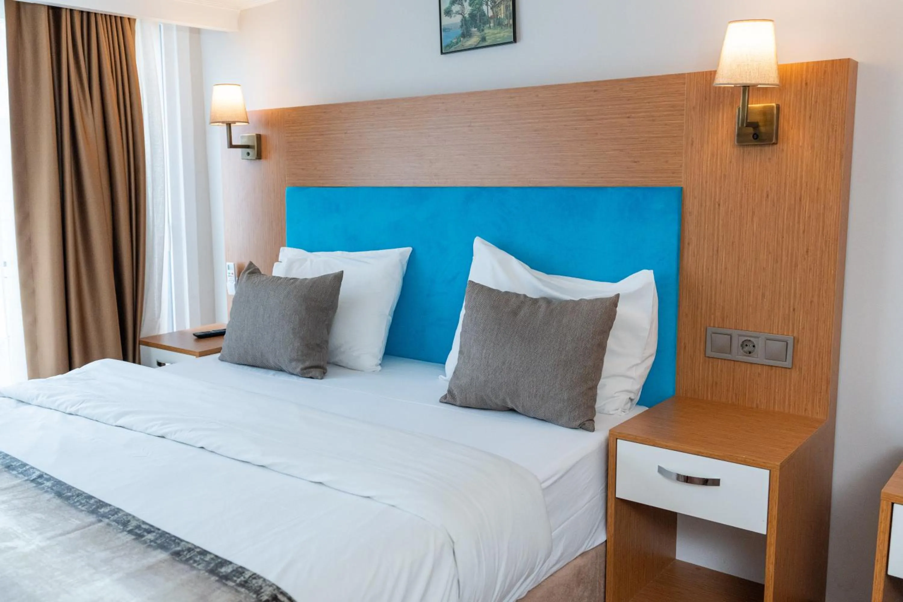 Bed in Seatanbul Hotel