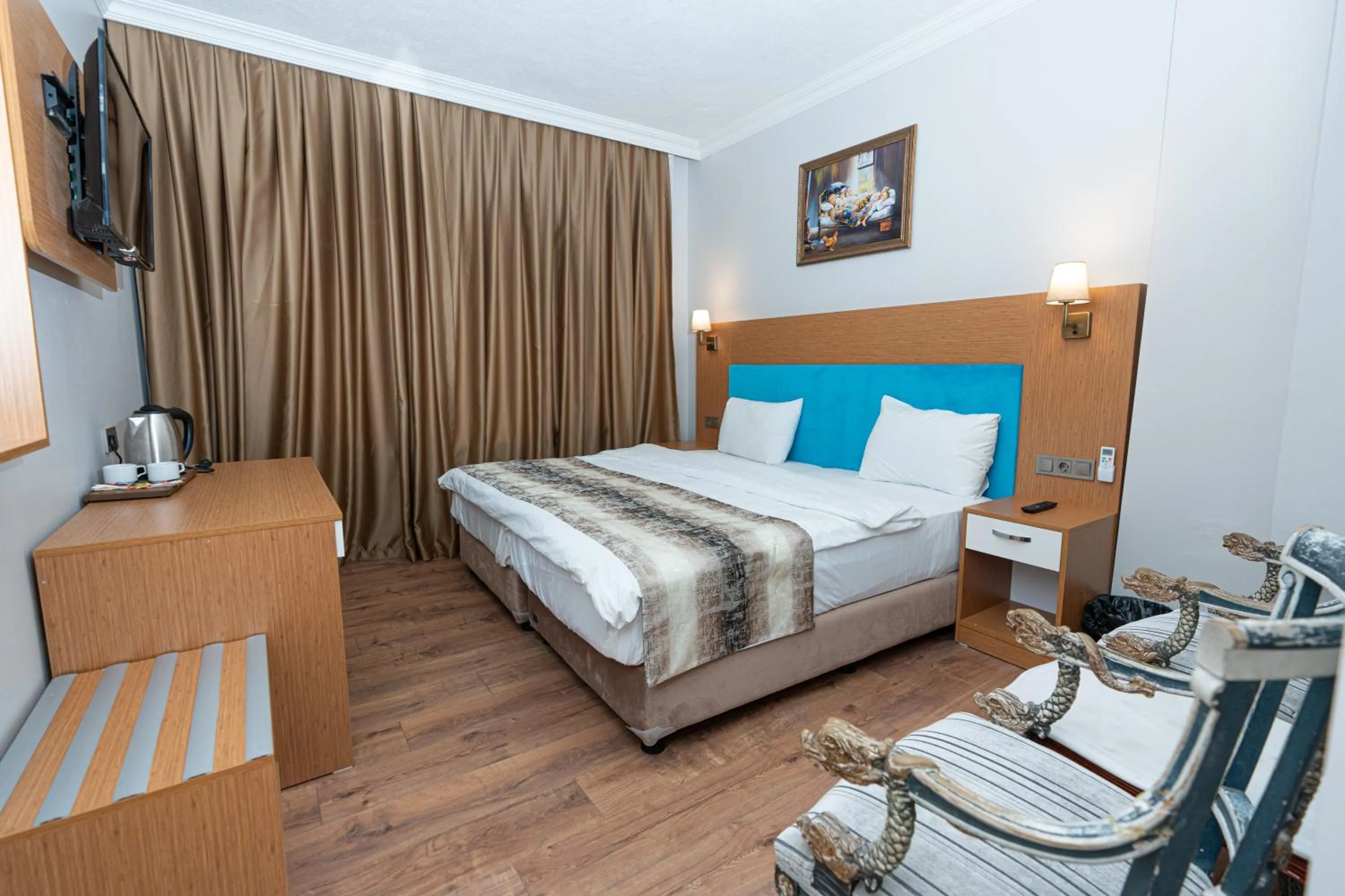 Bed in Seatanbul Hotel