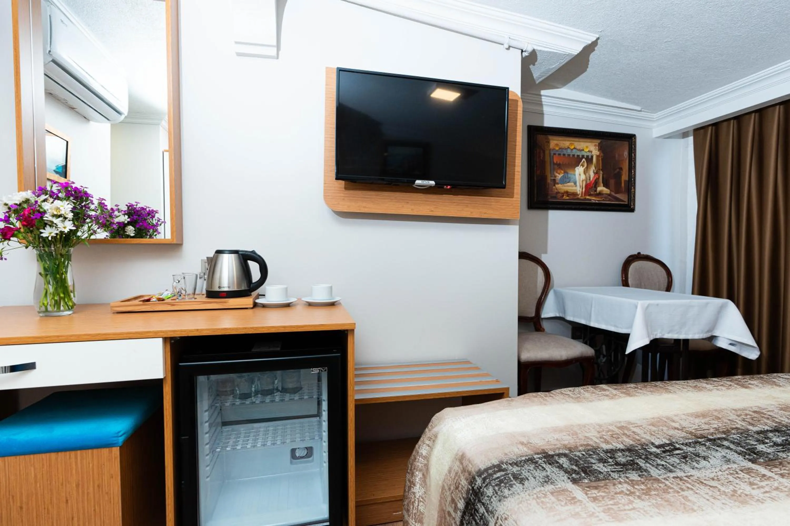 Bed in Seatanbul Hotel