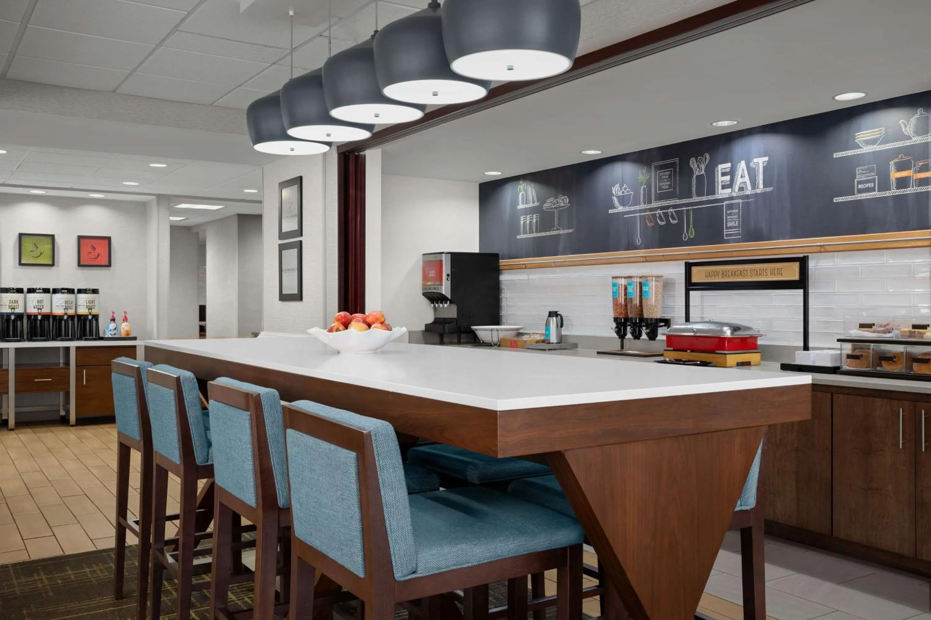 Breakfast in Hampton Inn by Hilton Panama City Beach