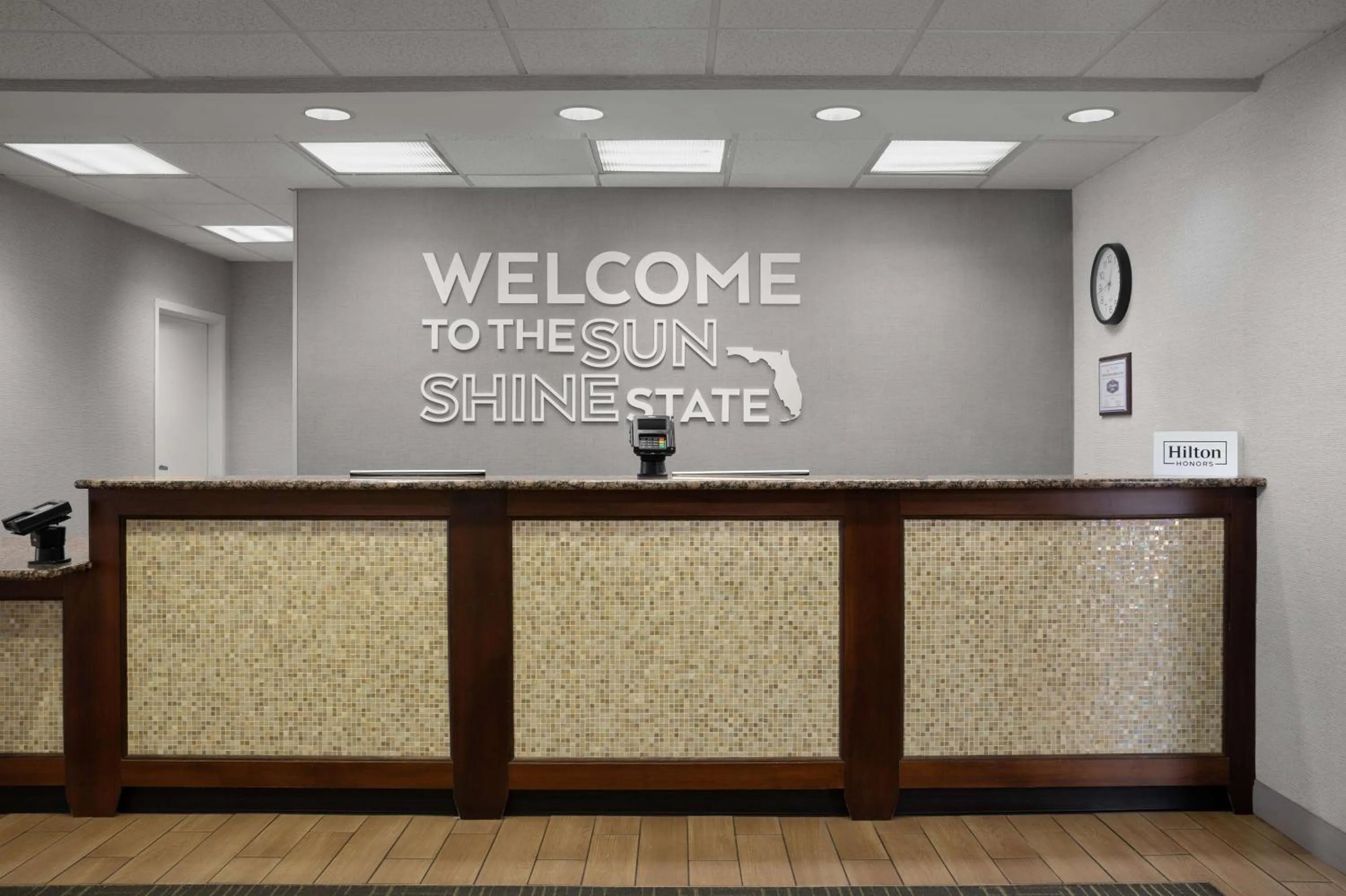 Lobby or reception in Hampton Inn by Hilton Panama City Beach