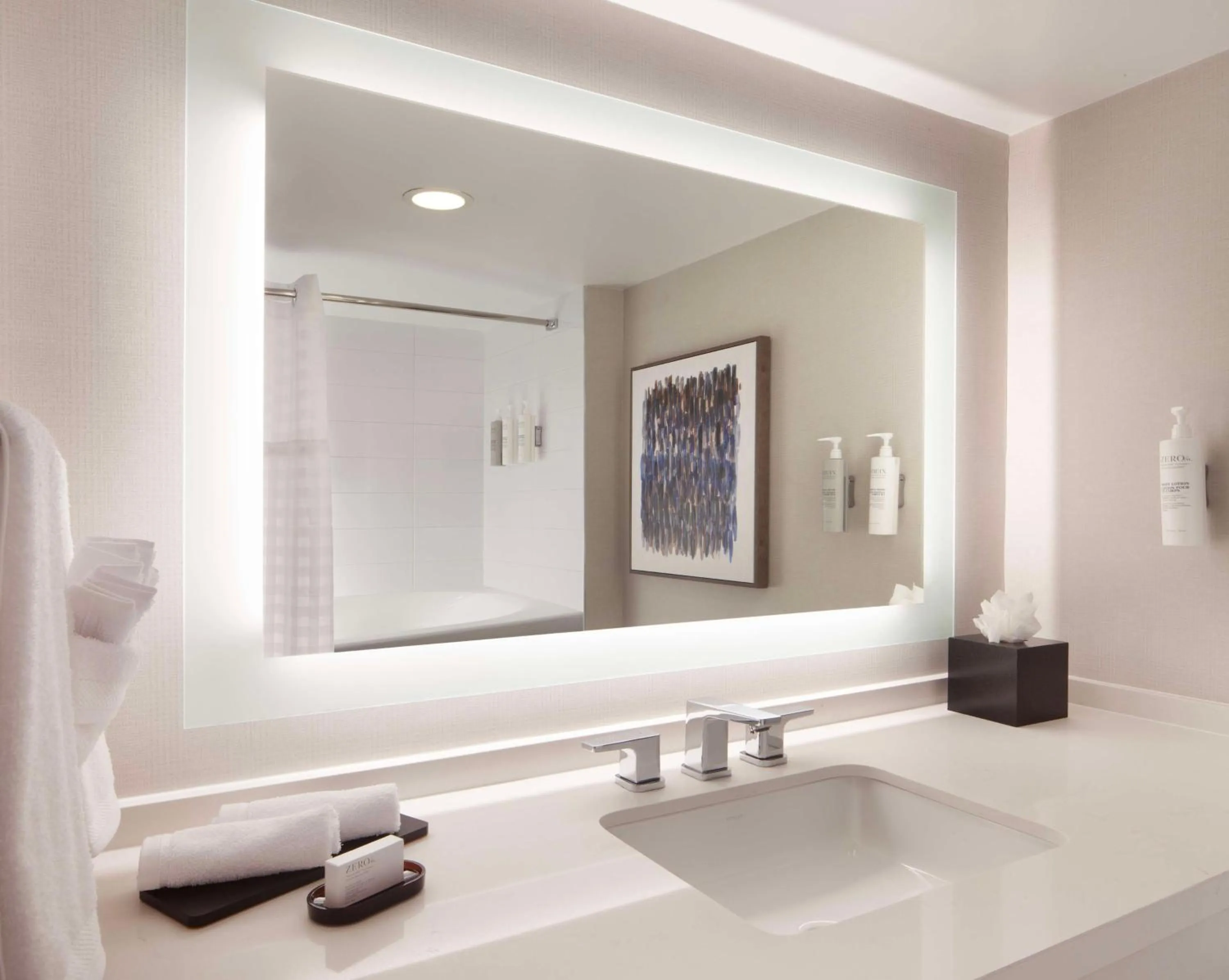 Bathroom in Embassy Suites by Hilton Palm Beach Gardens PGA Boulevard