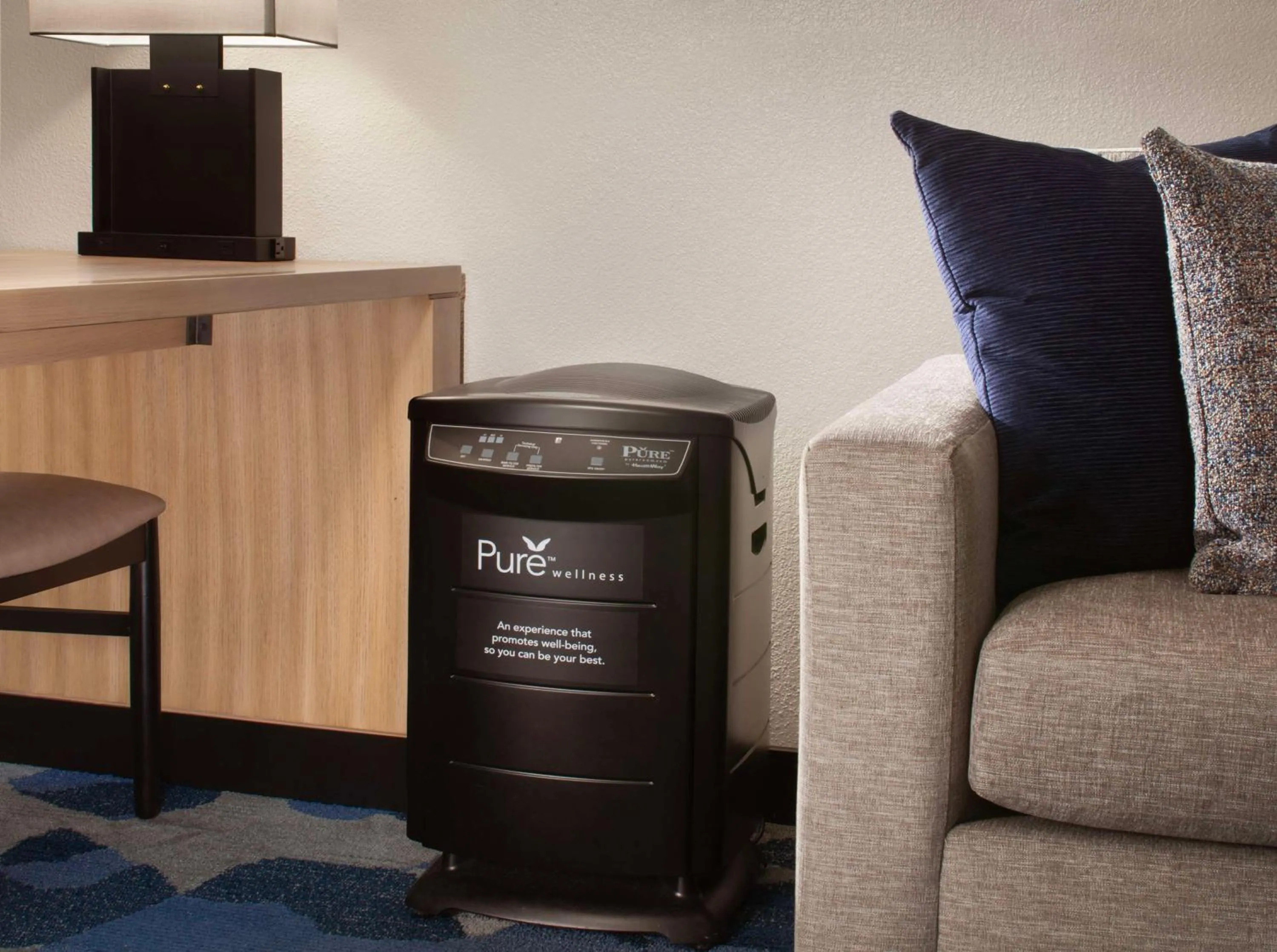 Bedroom in Embassy Suites by Hilton Palm Beach Gardens PGA Boulevard