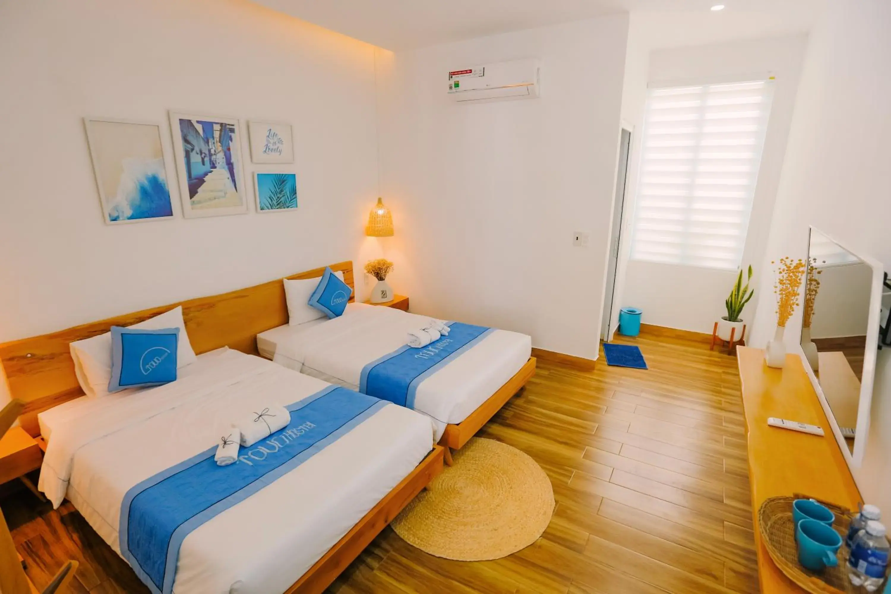 Deluxe Double or Twin Room in Tò Vò Hostel Huế Deluxe Double or Twin Room in Tò Vò Hostel Huế