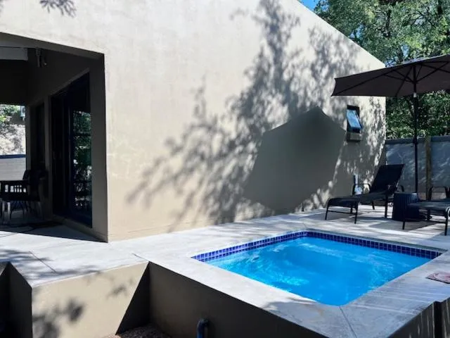 Swimming pool in Turaco Lodge - No Loadshedding