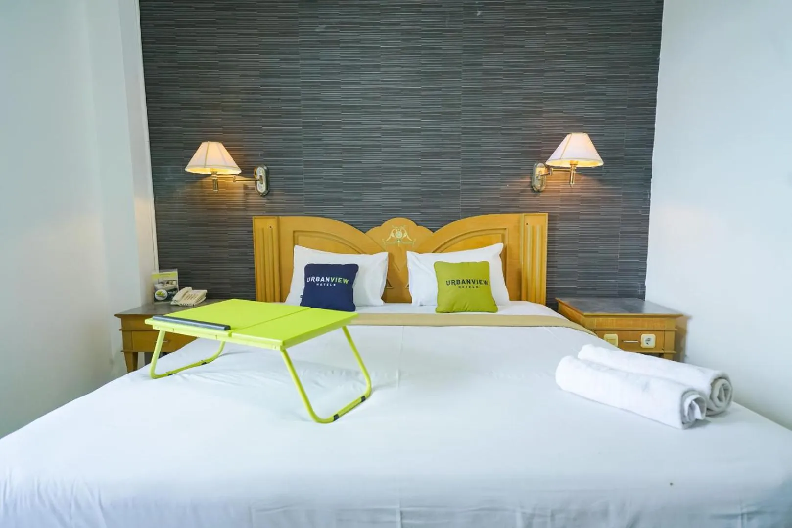 Bedroom, Bed in Urbanview by Millenium Hotel