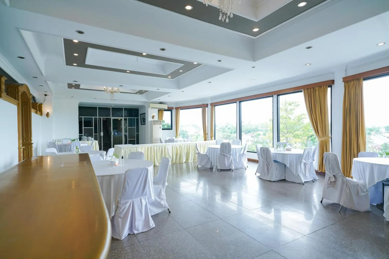 Business facilities in Urbanview by Millenium Hotel