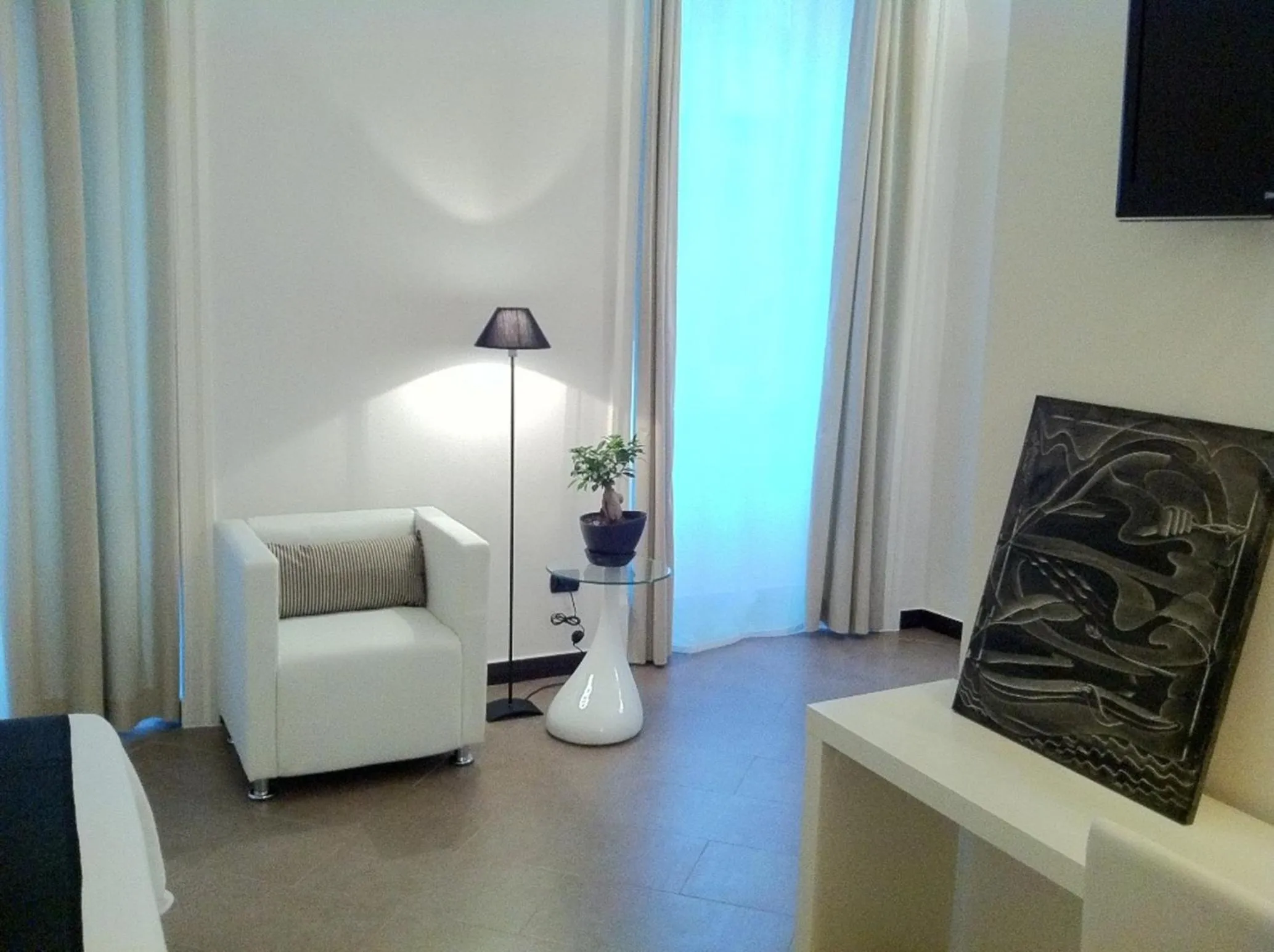 Seating area in iBed Napoli B&B