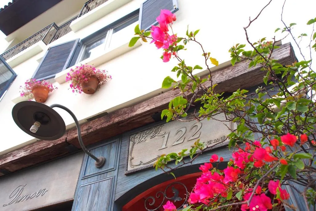 Property building in Posia 122