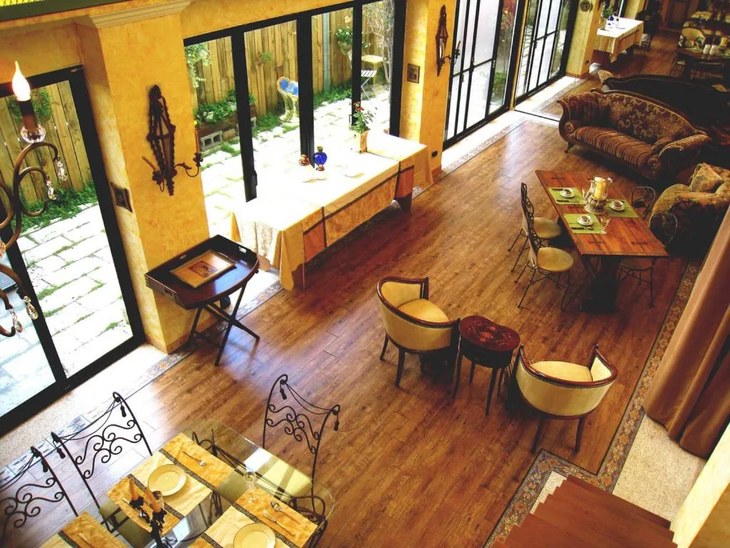 Property building in Posia 122